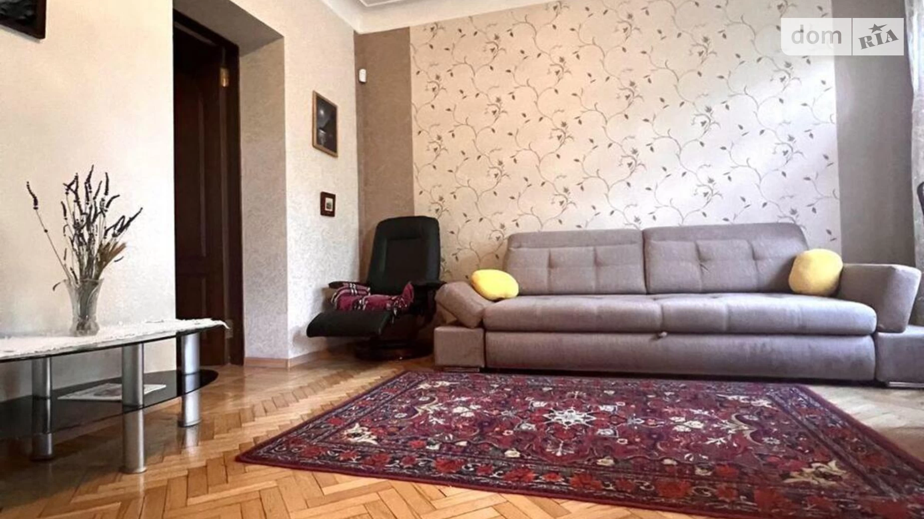 Продается 4-комнатная квартира 83 кв. м в Харькове, въезд Тринклера, 5