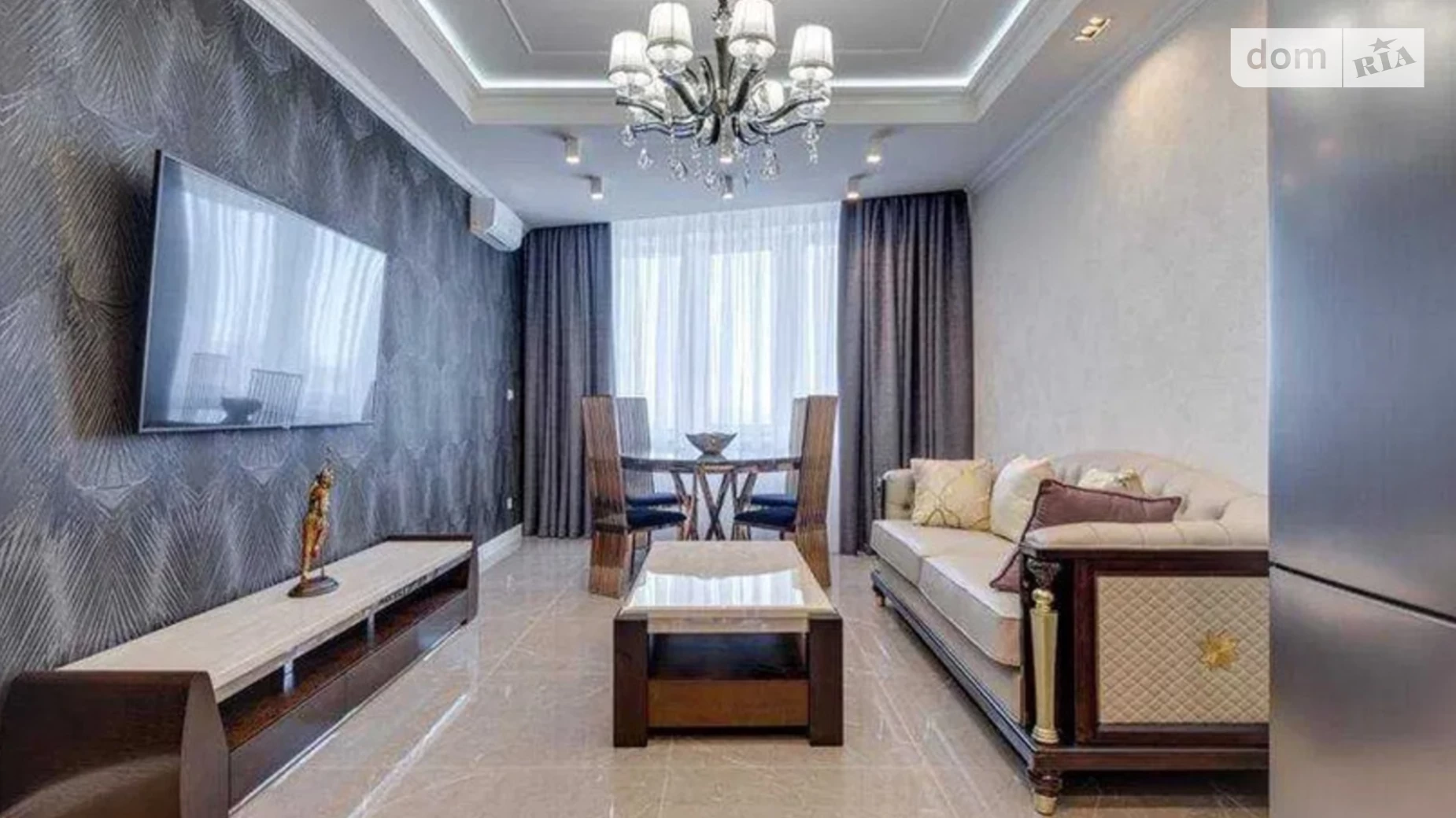Продается 2-комнатная квартира 55 кв. м в Киеве, ул. Никольско-Слободская