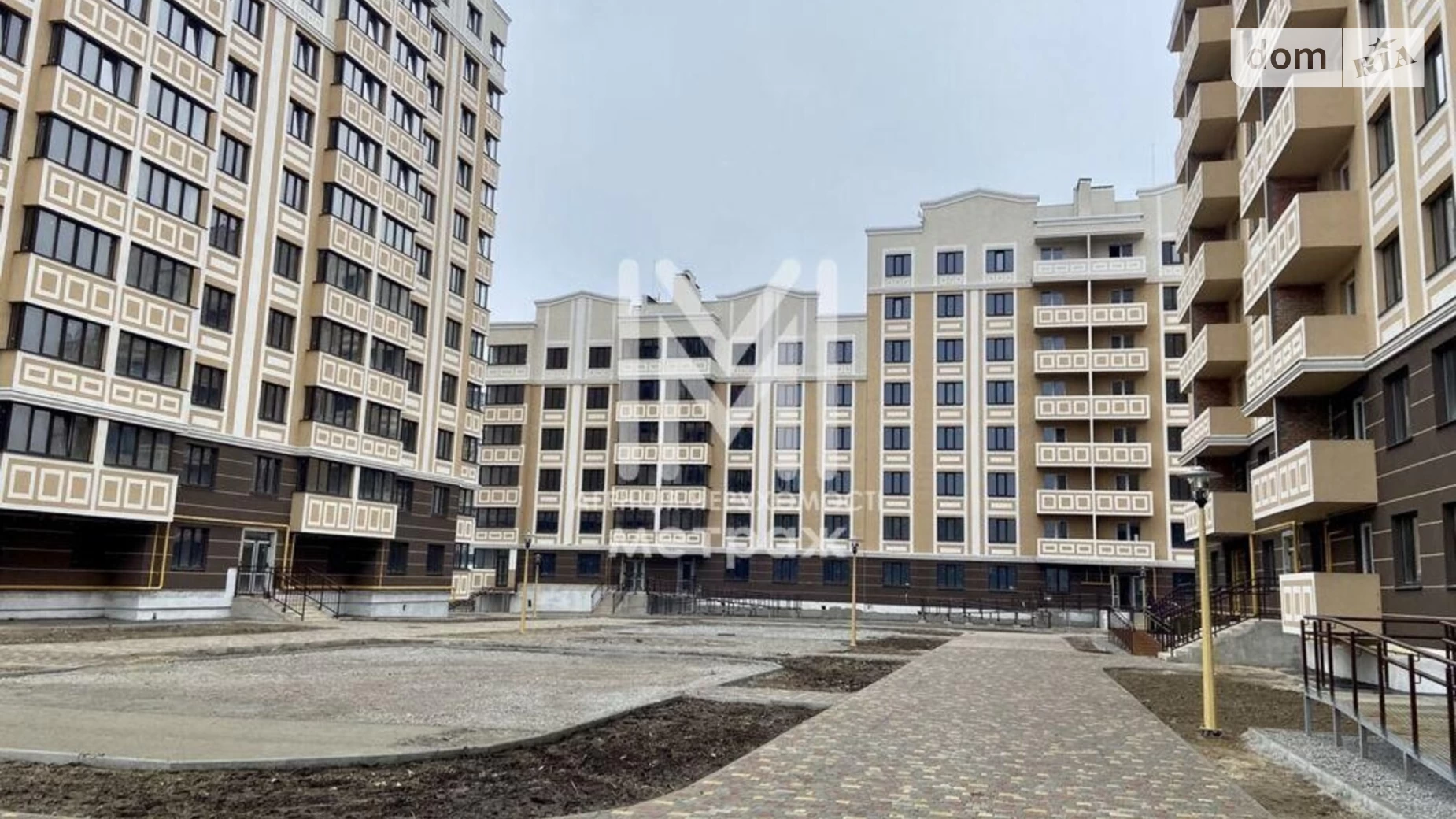 Продается 1-комнатная квартира 65 кв. м в Крюковщине, ул. Возрождения, 1