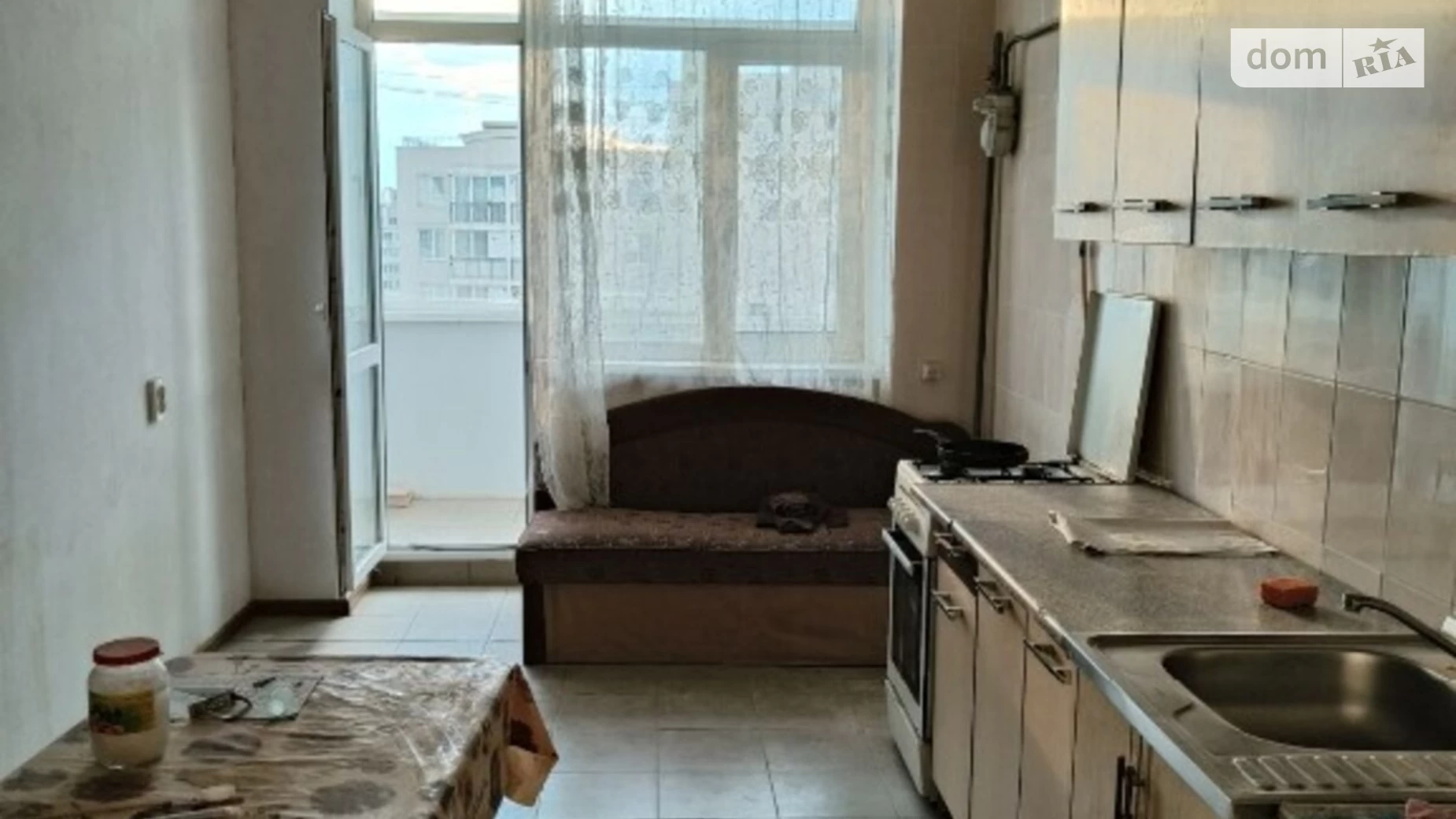 Продається 2-кімнатна квартира 70 кв. м у Одесі, вул. Академіка Вільямса