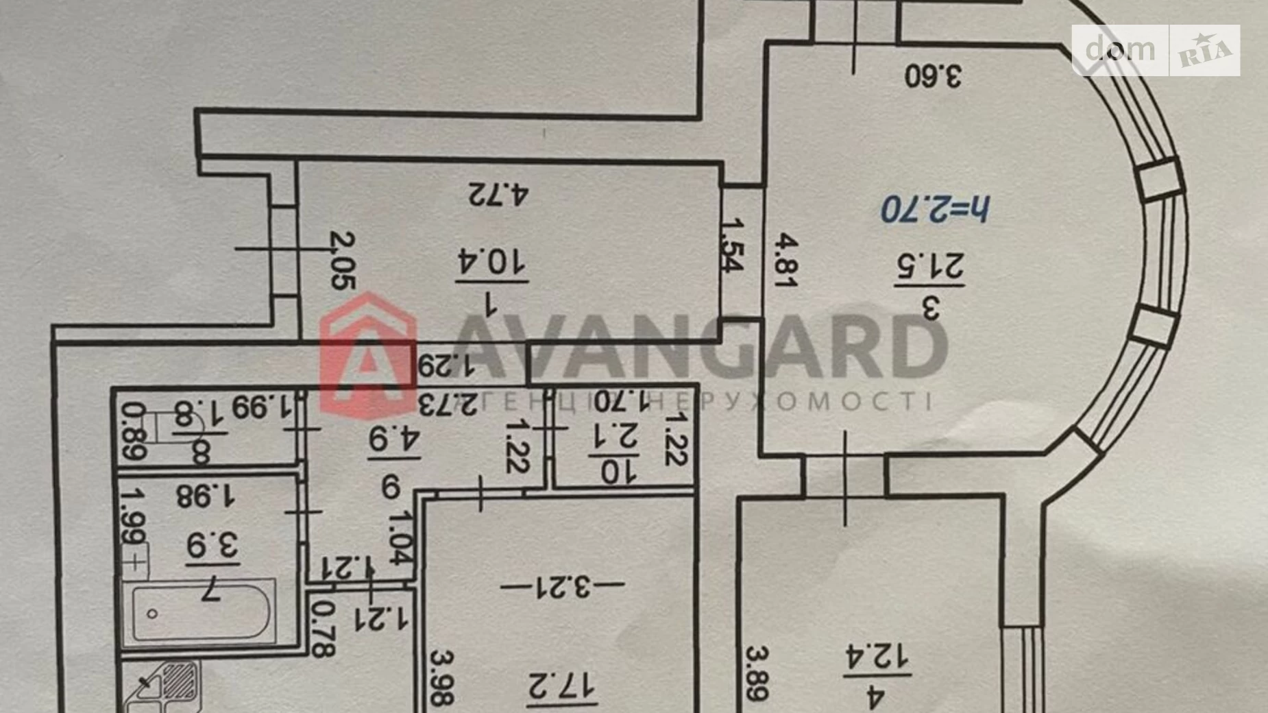 Продается 3-комнатная квартира 97 кв. м в Чайках, ул. Валерия Лобановского, 28