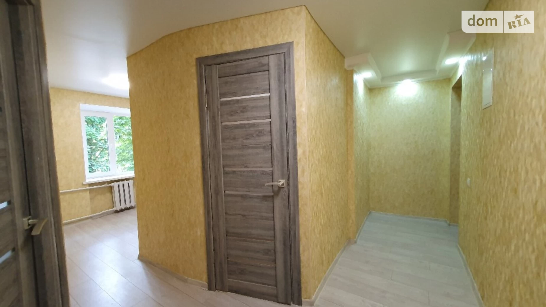 Продается 2-комнатная квартира 45 кв. м в Хмельницком, ул. Каменецкая