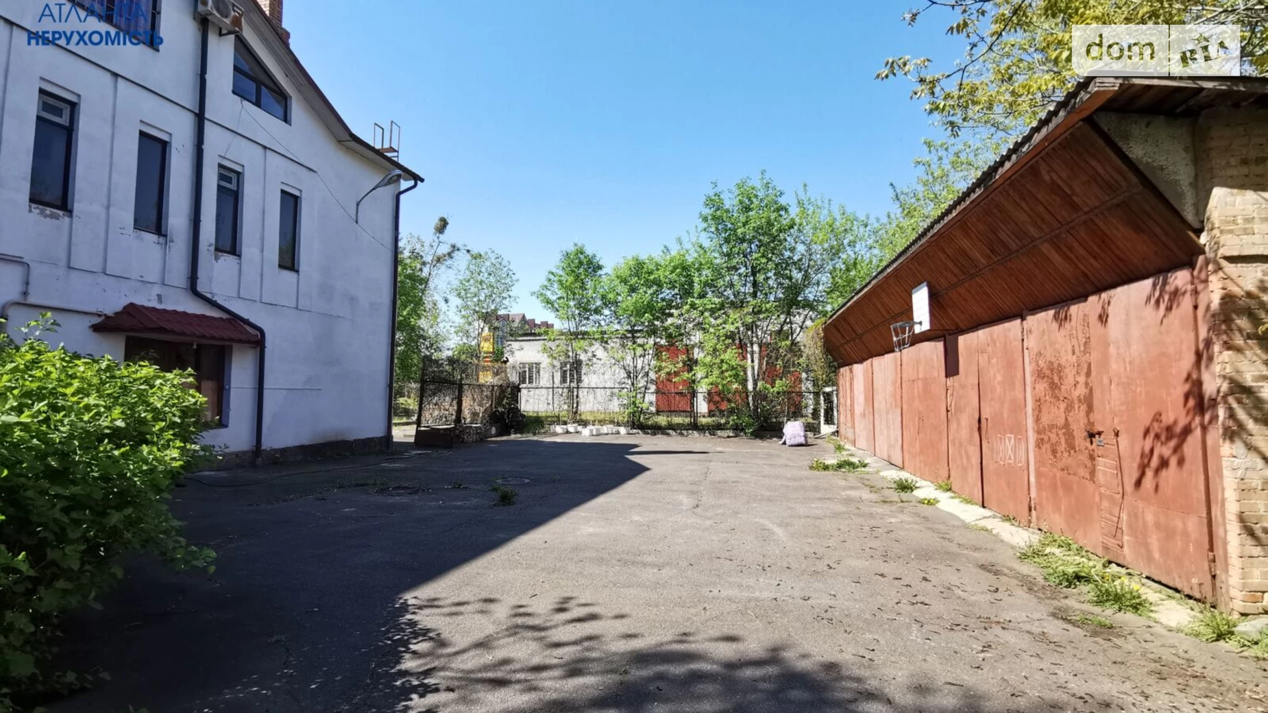 Продается объект сферы услуг 793 кв. м в 3-этажном здании, цена: 420000 € - фото 4