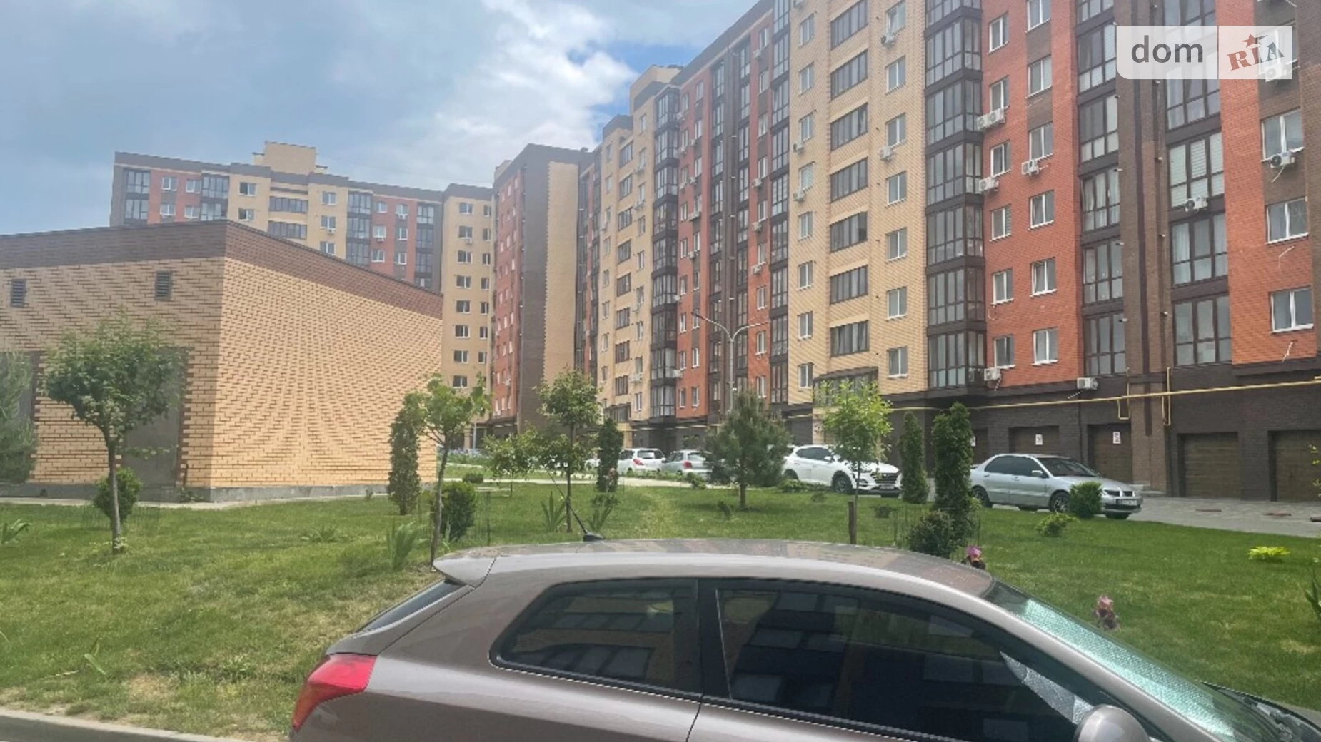 Продается 2-комнатная квартира 67 кв. м в Одессе, ул. Академика Сахарова