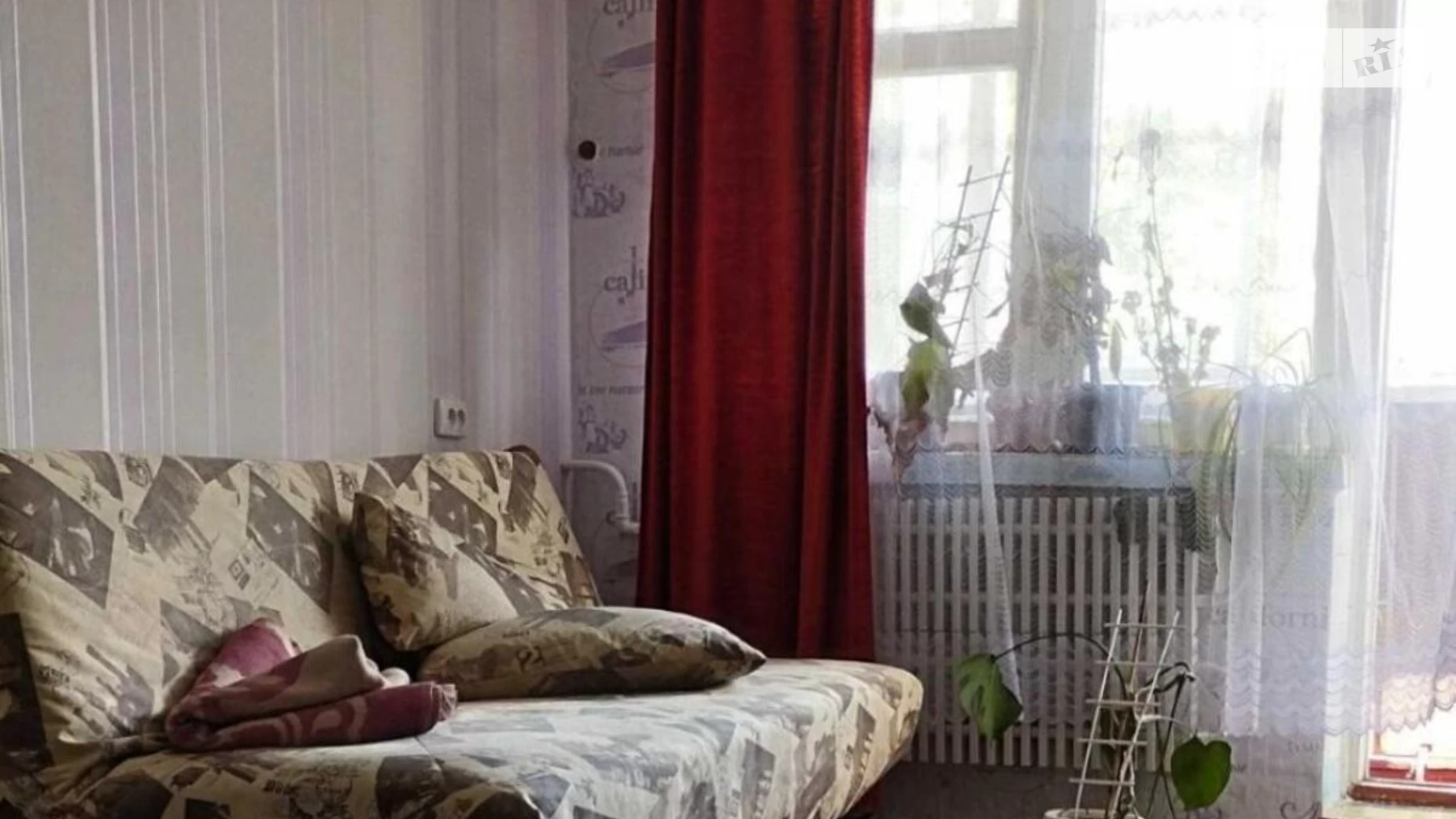 Продается 1-комнатная квартира 33 кв. м в Харькове, ул. Гвардейцев-Широнинцев, 38Б