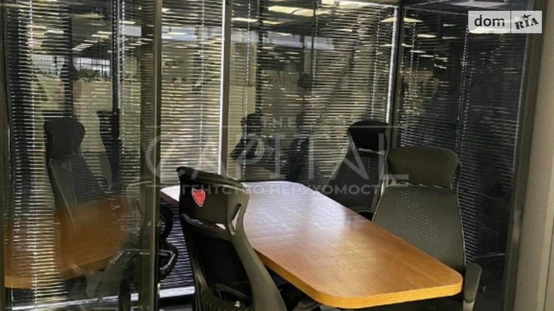 Сдается в аренду офис 2100 кв. м в бизнес-центре, цена: 29400 $ - фото 4