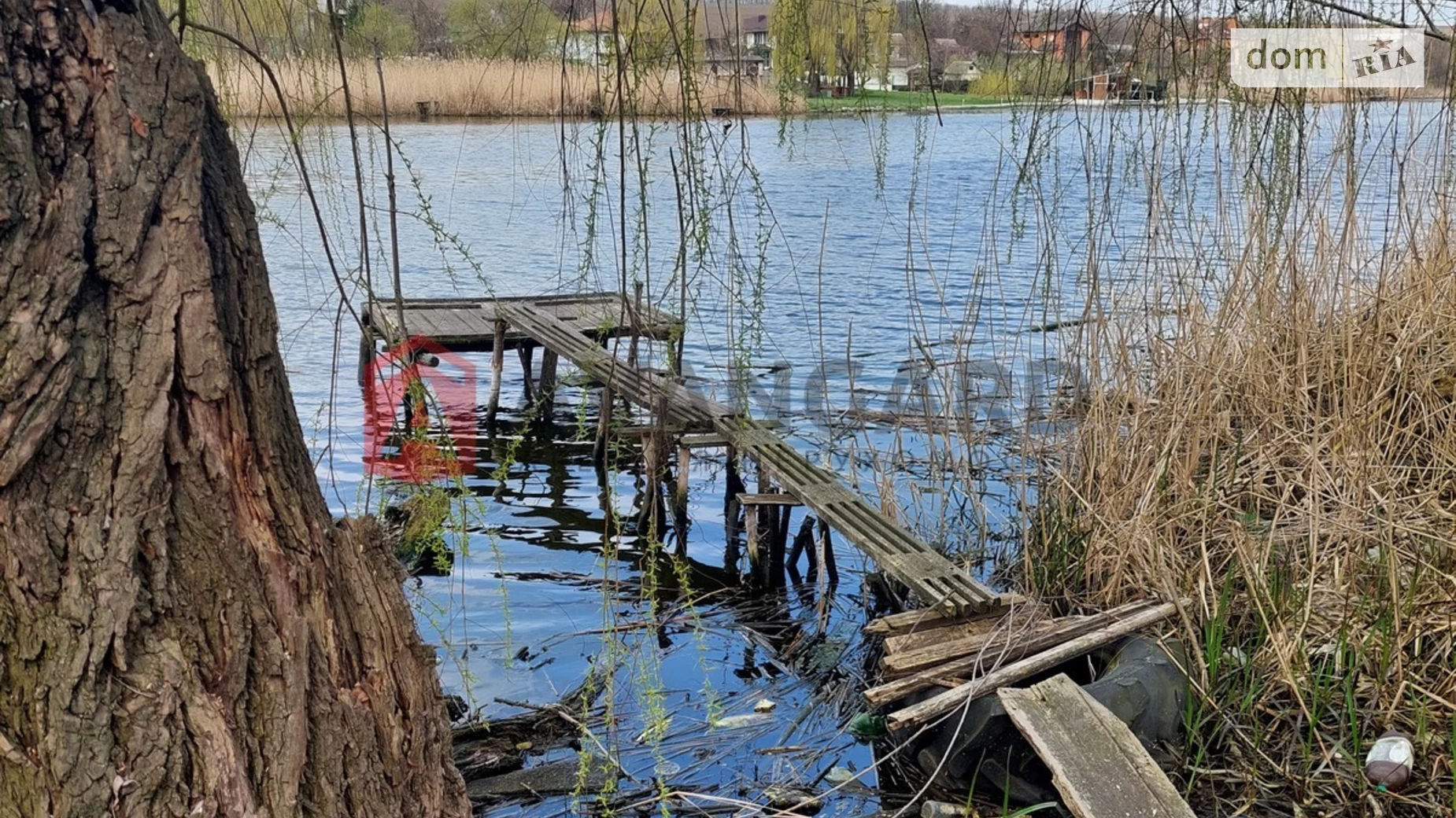 Продається одноповерховий будинок 30 кв. м з каміном, 8 квартал