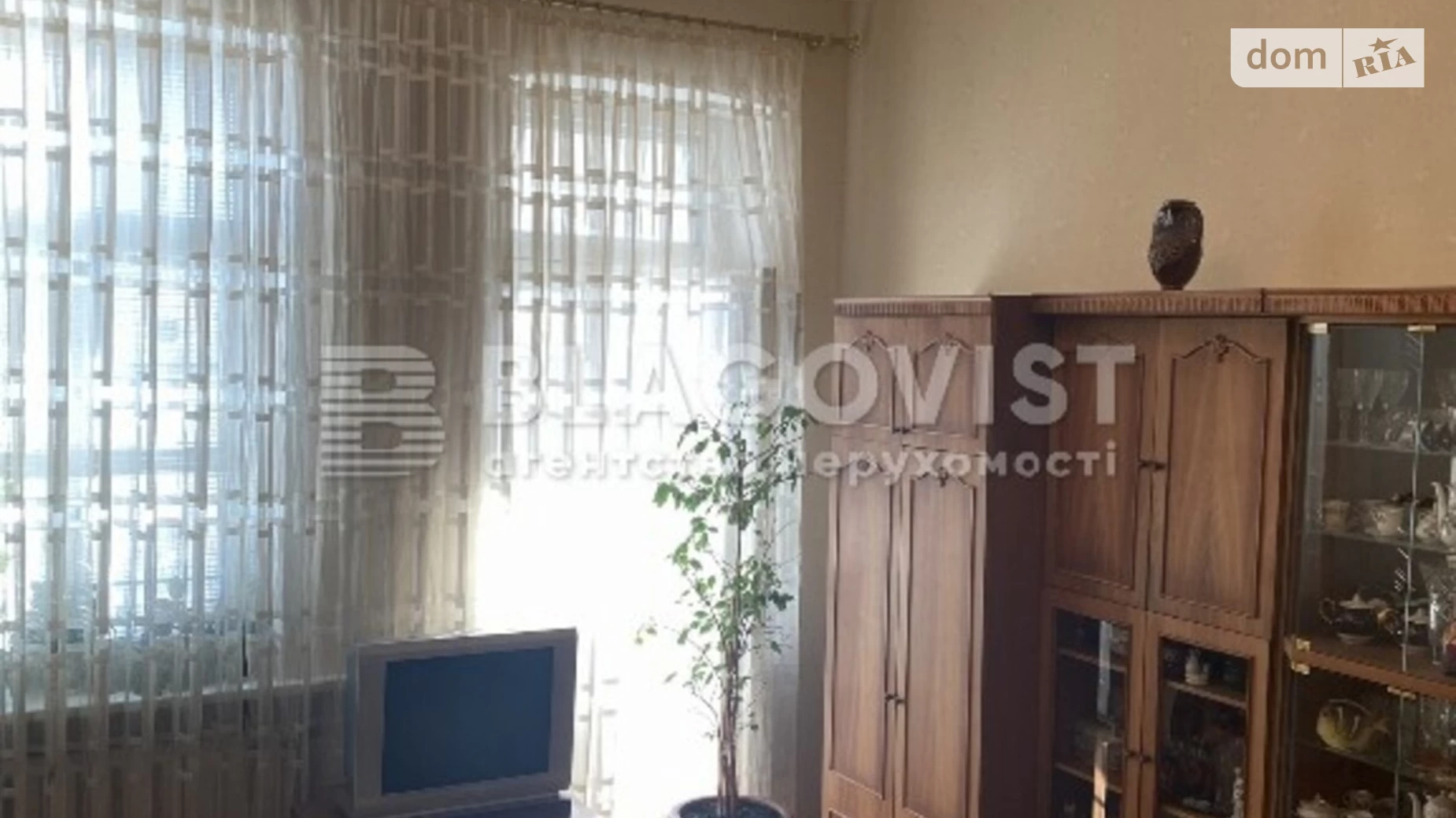 Продается 2-комнатная квартира 78.2 кв. м в Киеве, ул. Олеся Гончара, 88А
