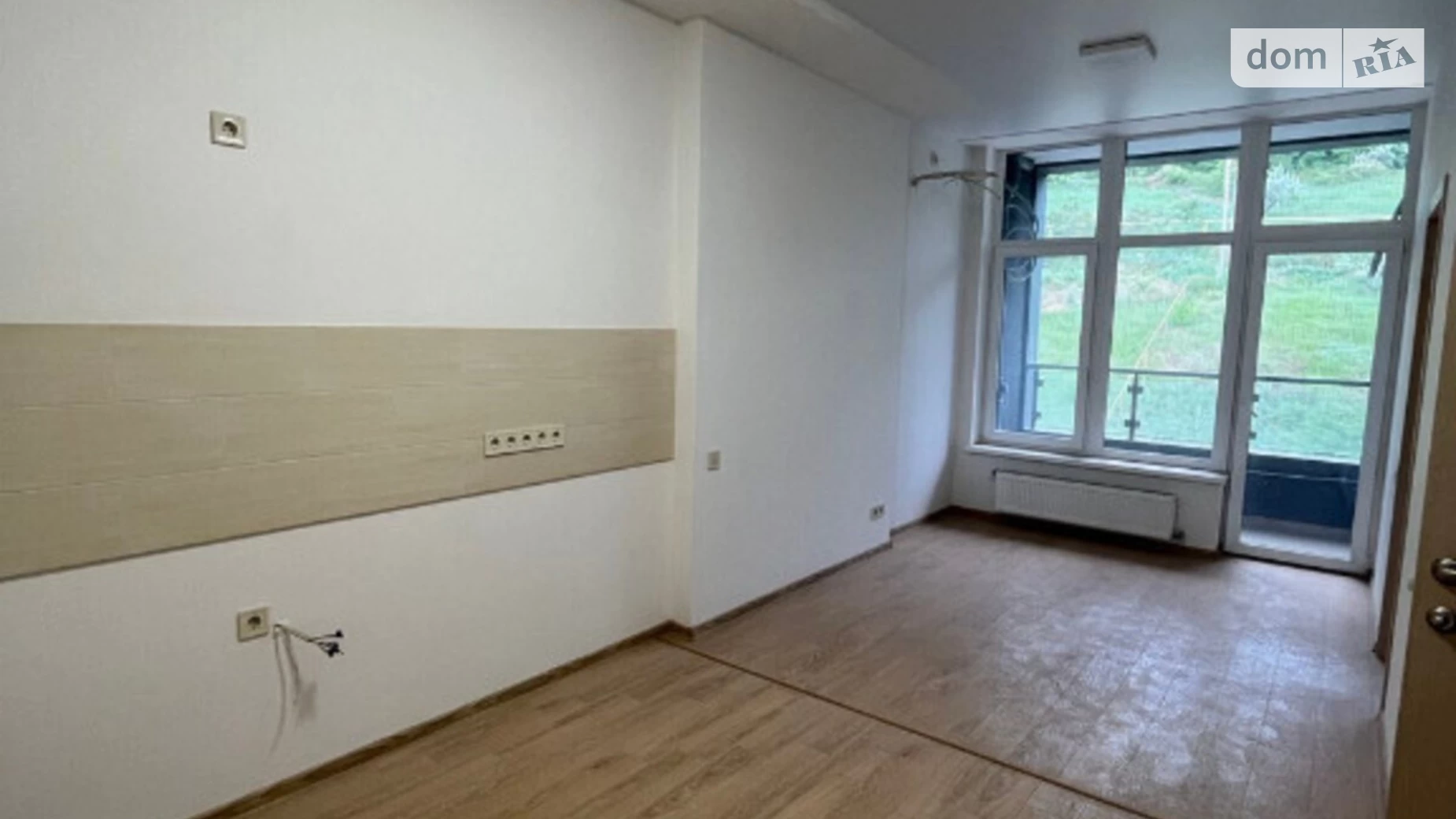 Продается 1-комнатная квартира 53 кв. м в Одессе, Фонтанская дор.