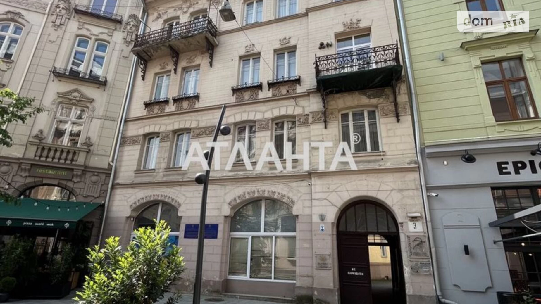 Продается 3-комнатная квартира 322.4 кв. м в Львове, ул. Руданского - фото 2