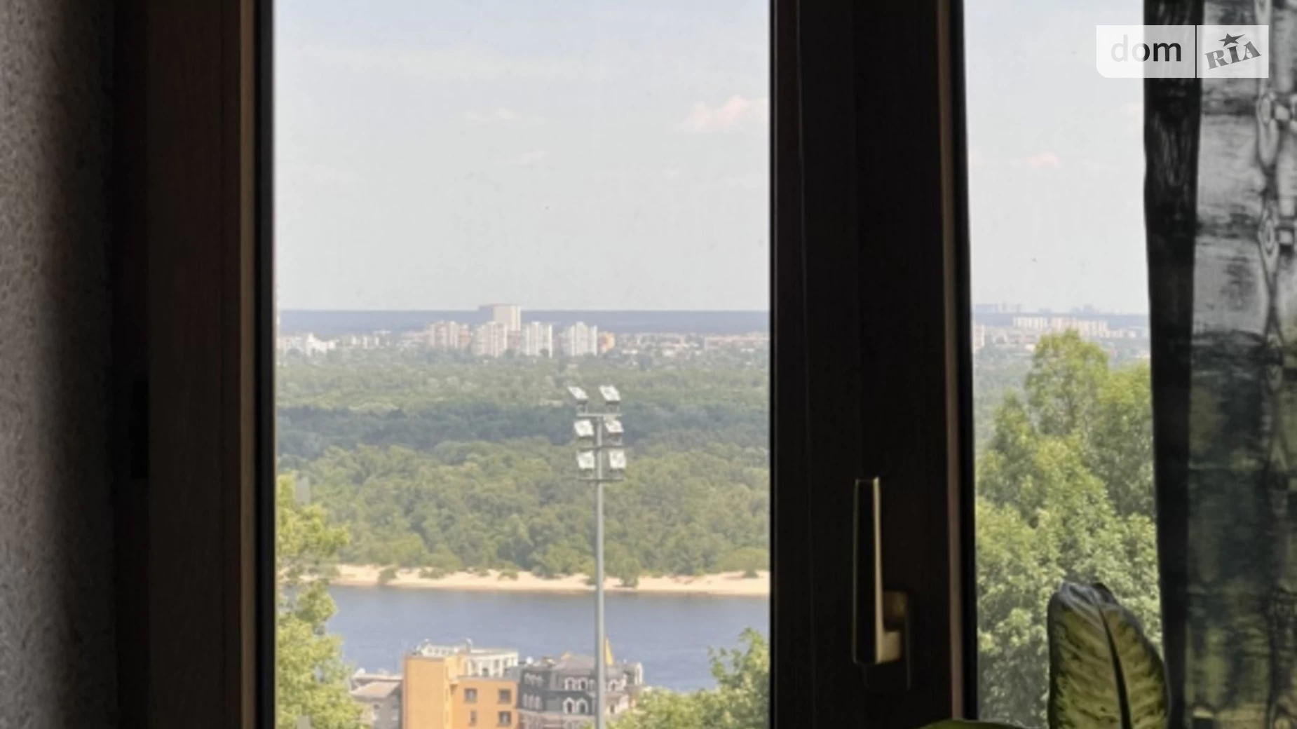 Продается 4-комнатная квартира 400 кв. м в Киеве, спуск Андреевский, 34 - фото 4