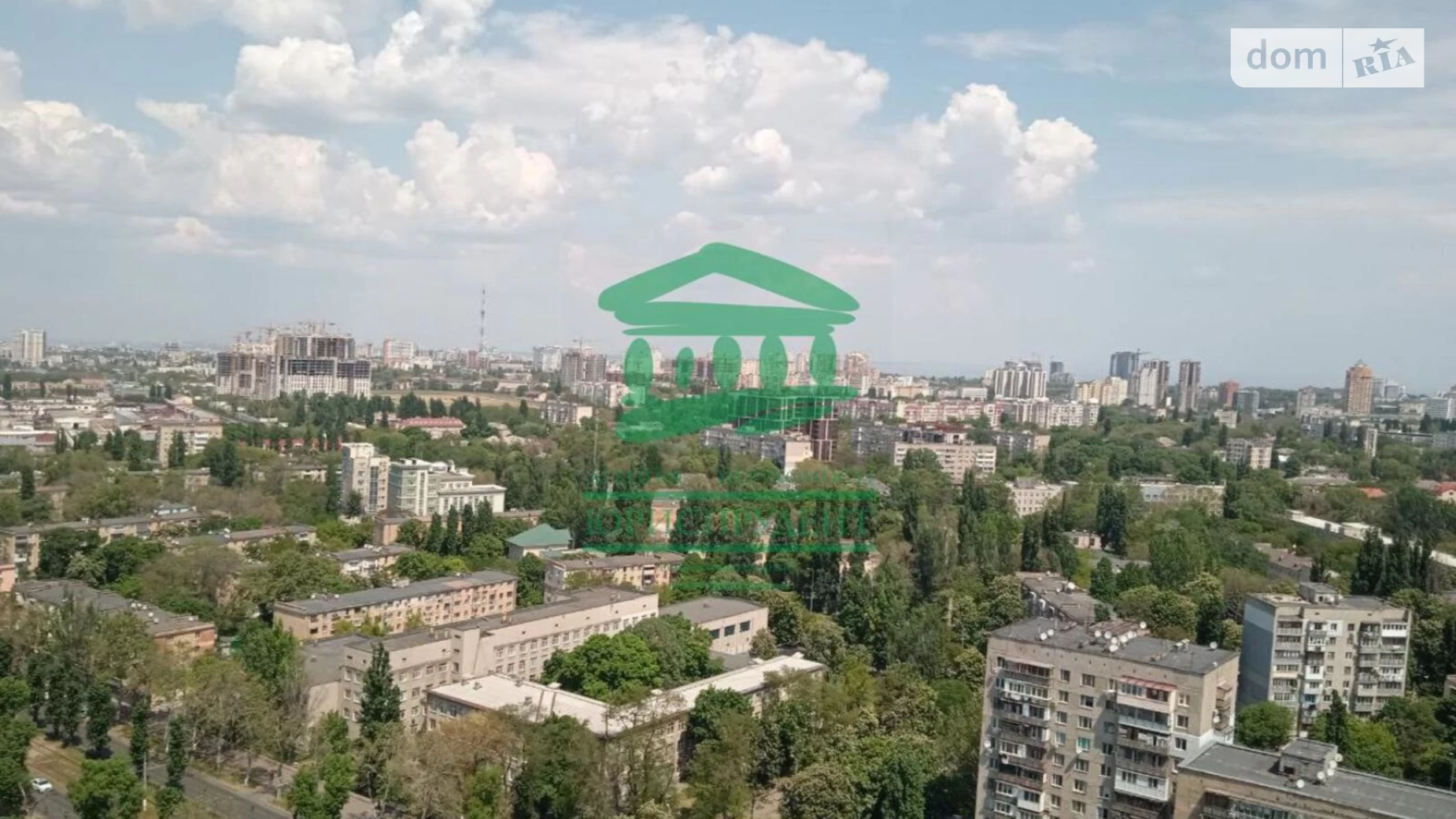 Продается 2-комнатная квартира 70 кв. м в Одессе, ул. Академика Филатова