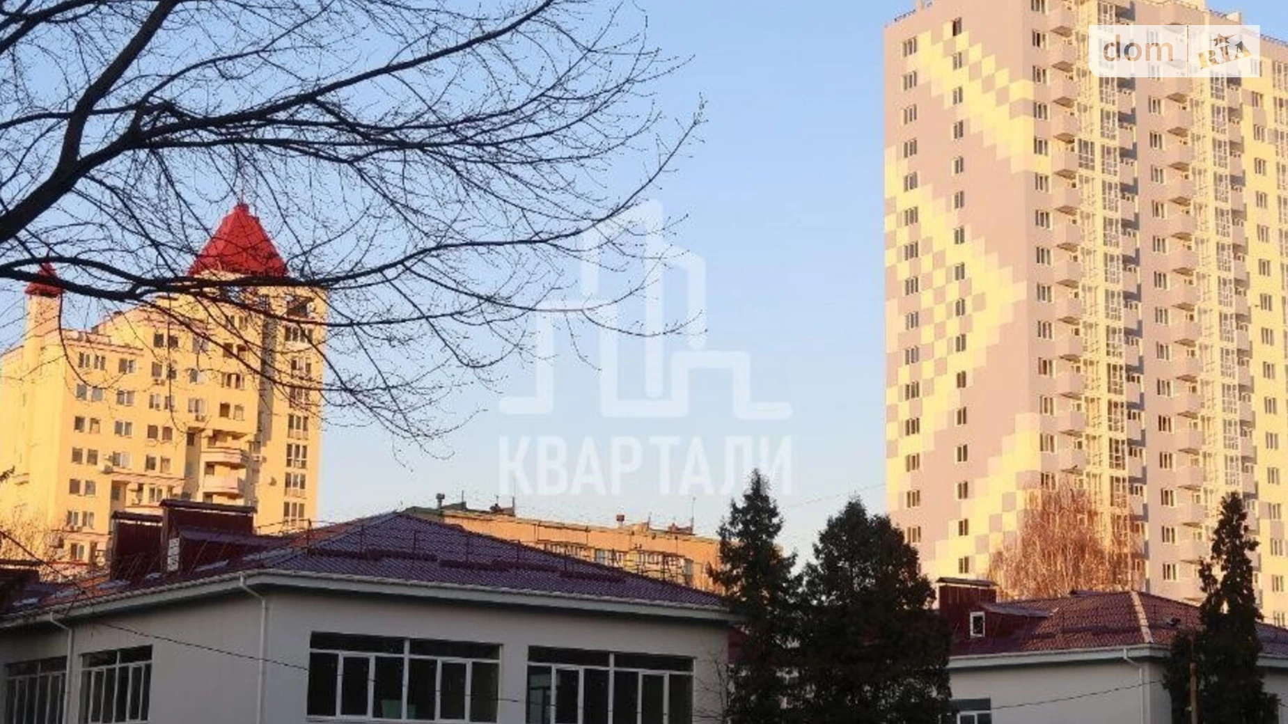 Продается 1-комнатная квартира 42 кв. м в Киеве, ул. Приорская(Полупанова), 16