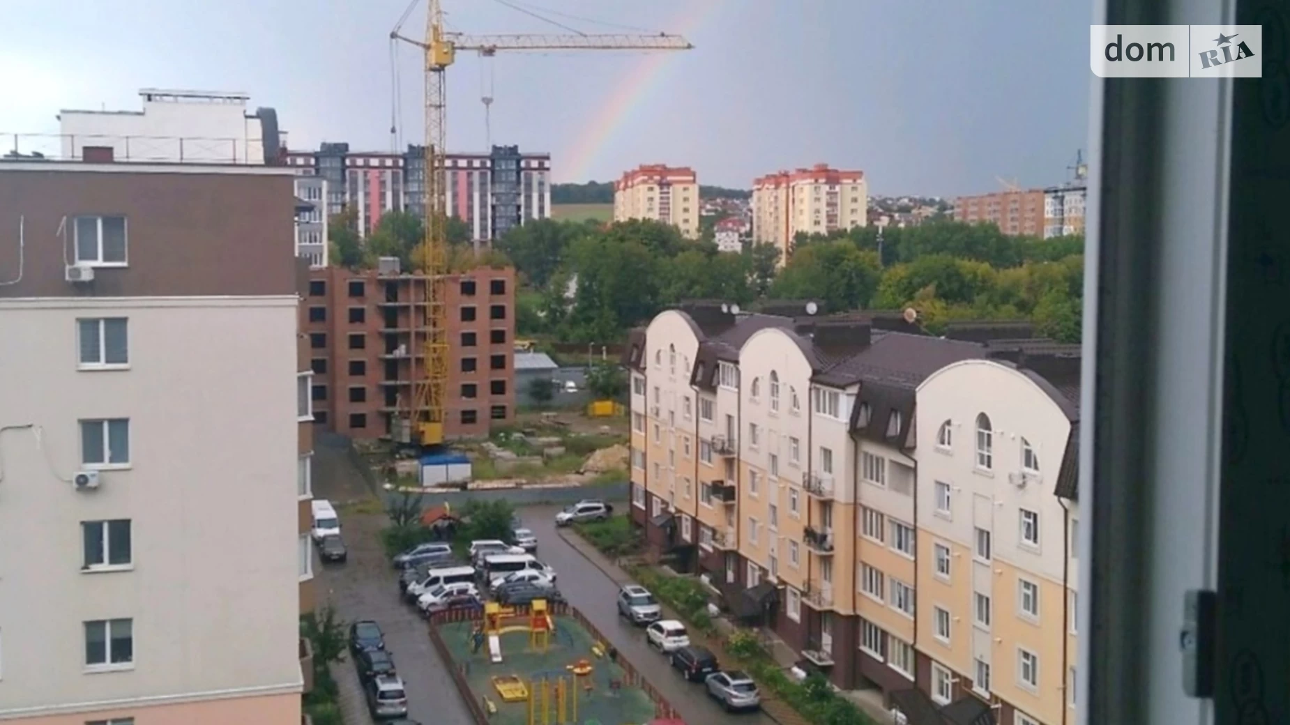 Продается 3-комнатная квартира 72 кв. м в Хмельницком, ул. Трудовая