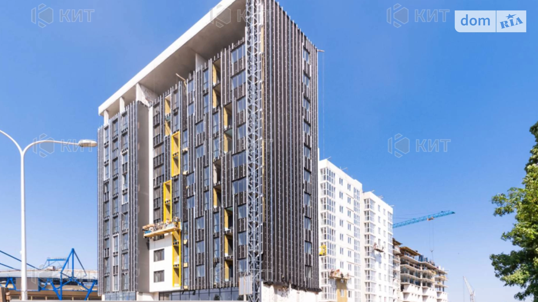 Продается 2-комнатная квартира 64 кв. м в Харькове, ул. Братьев Гипиков(Оренбургская), 9 - фото 2