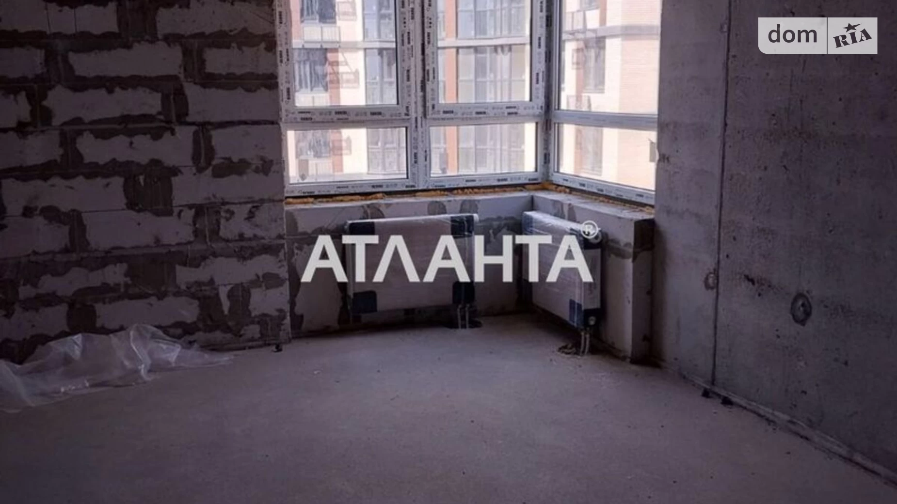 Продається 2-кімнатна квартира 68.1 кв. м у Одесі, вул. Прохоровська