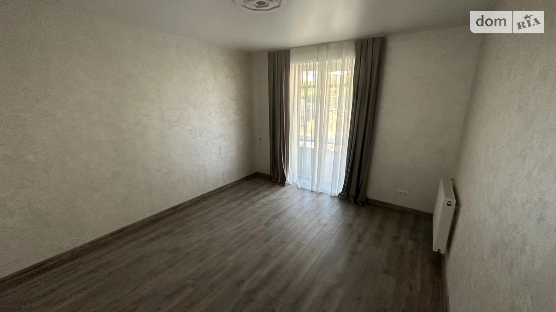 Продается 1-комнатная квартира 60 кв. м в Ужгороде, ул. Университетская, 7 - фото 5