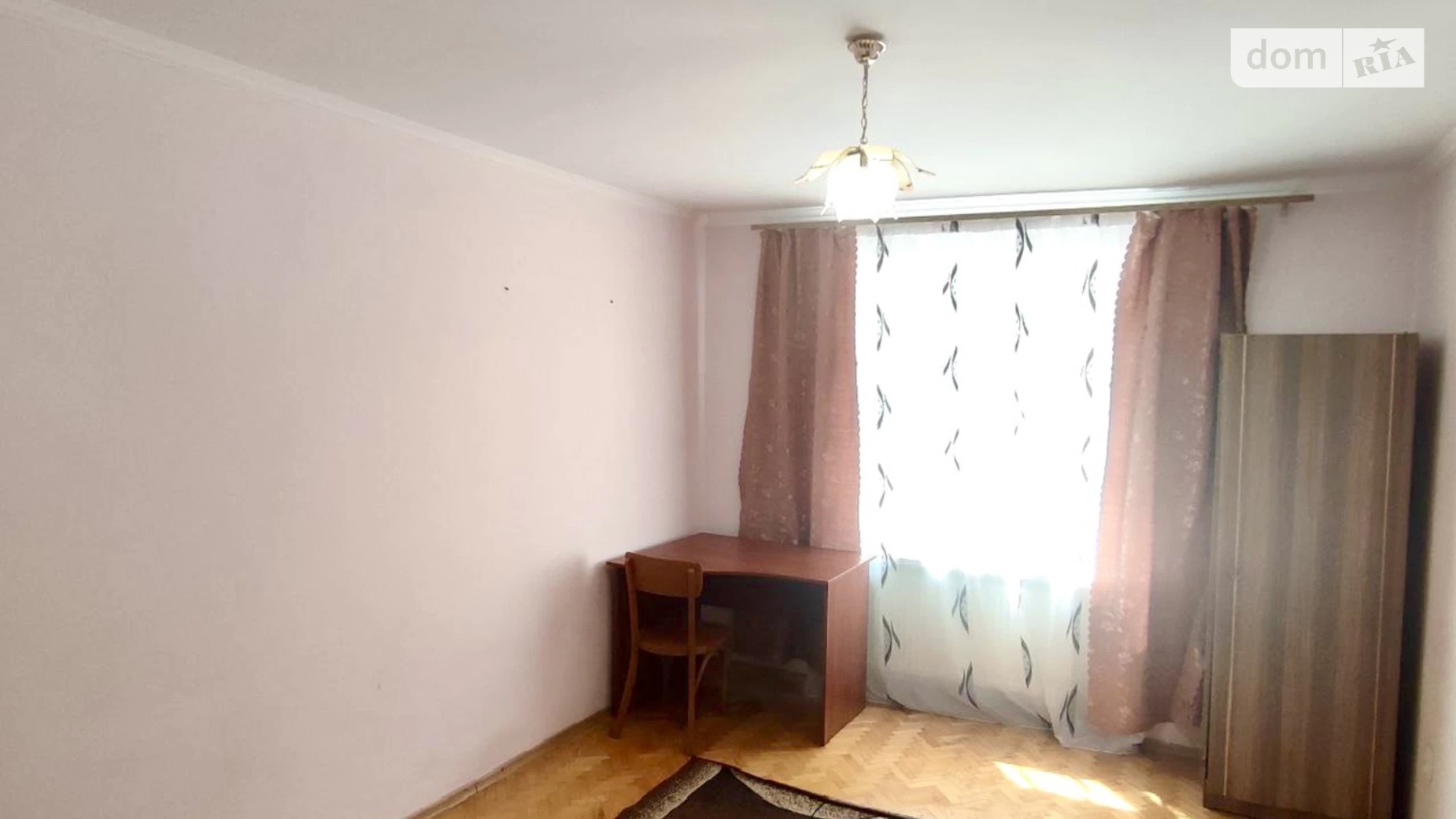 Продается 3-комнатная квартира 63 кв. м в Черткове, В.Великого