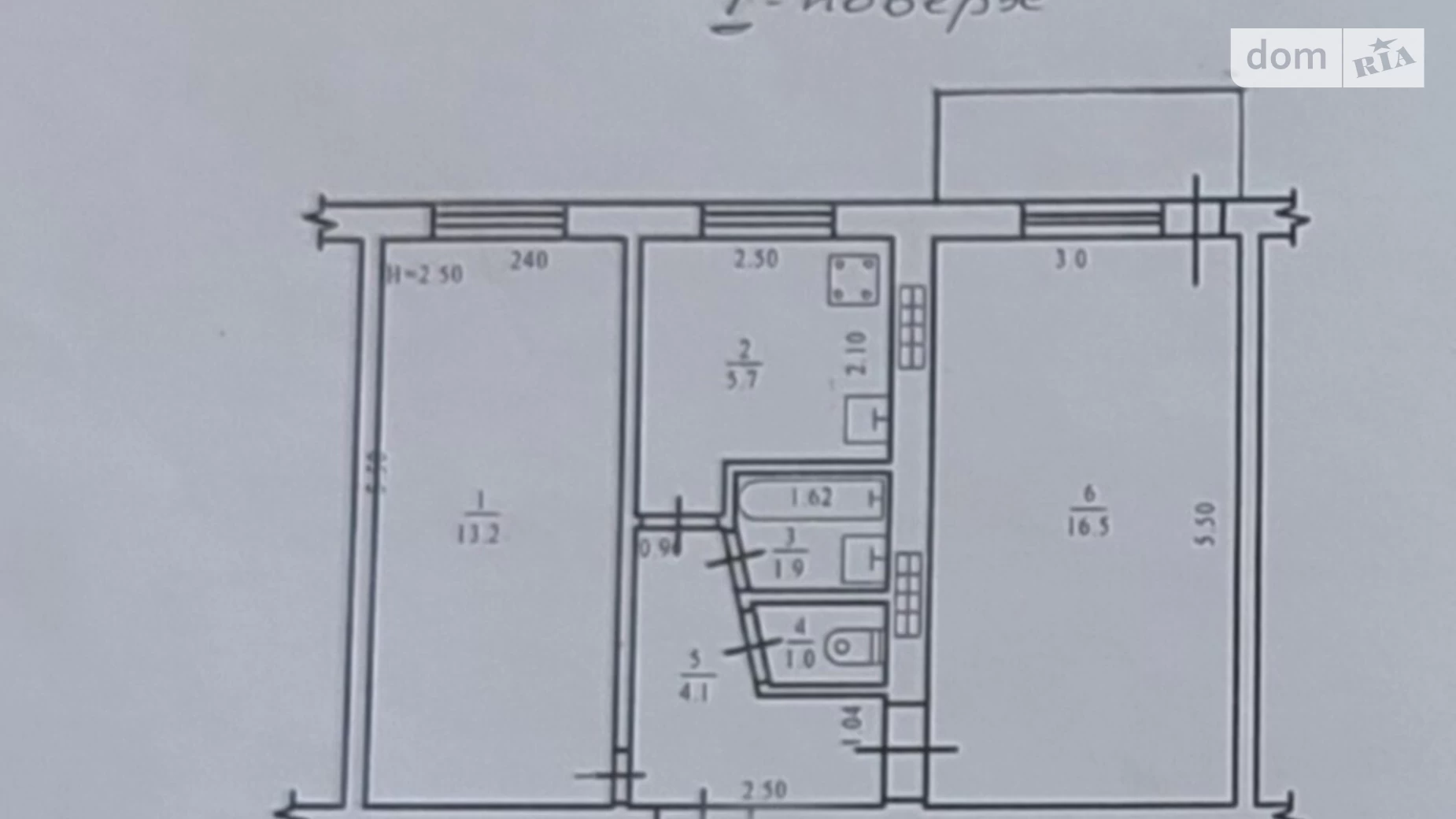 Продається 2-кімнатна квартира 44 кв. м у Одесі, вул. Середньофонтанська, 1