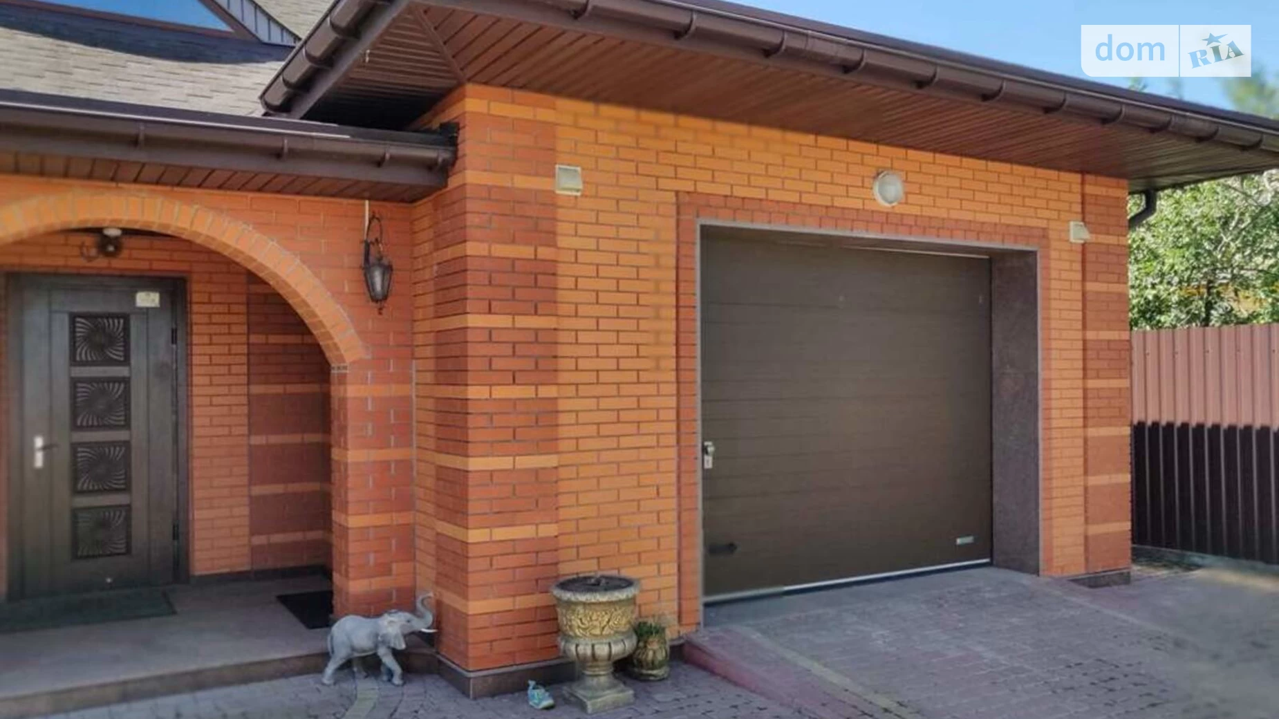 Продається одноповерховий будинок 152.5 кв. м с басейном, цена: 230000 $ - фото 3