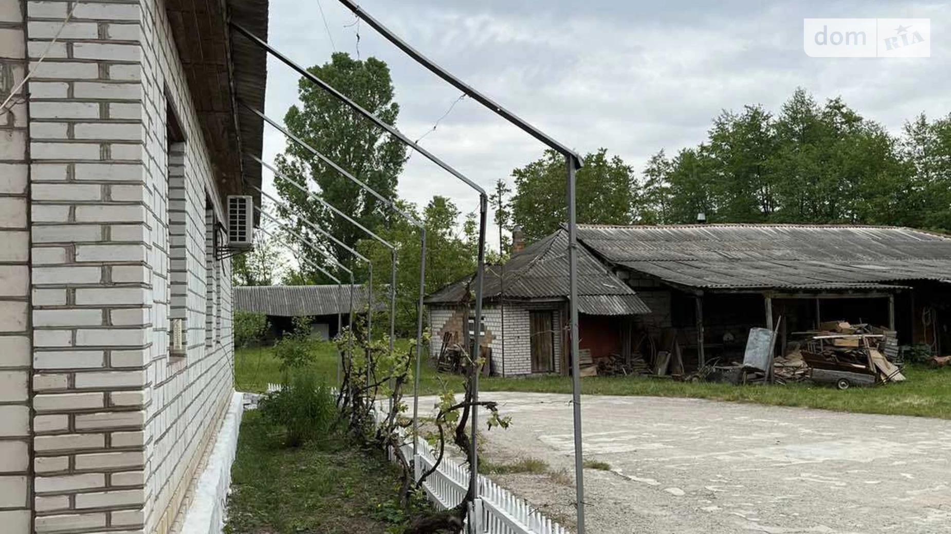 Продається будинок 2 поверховий 160 кв. м з каміном, вул. Мар’янівська(Жовтневої Революції)