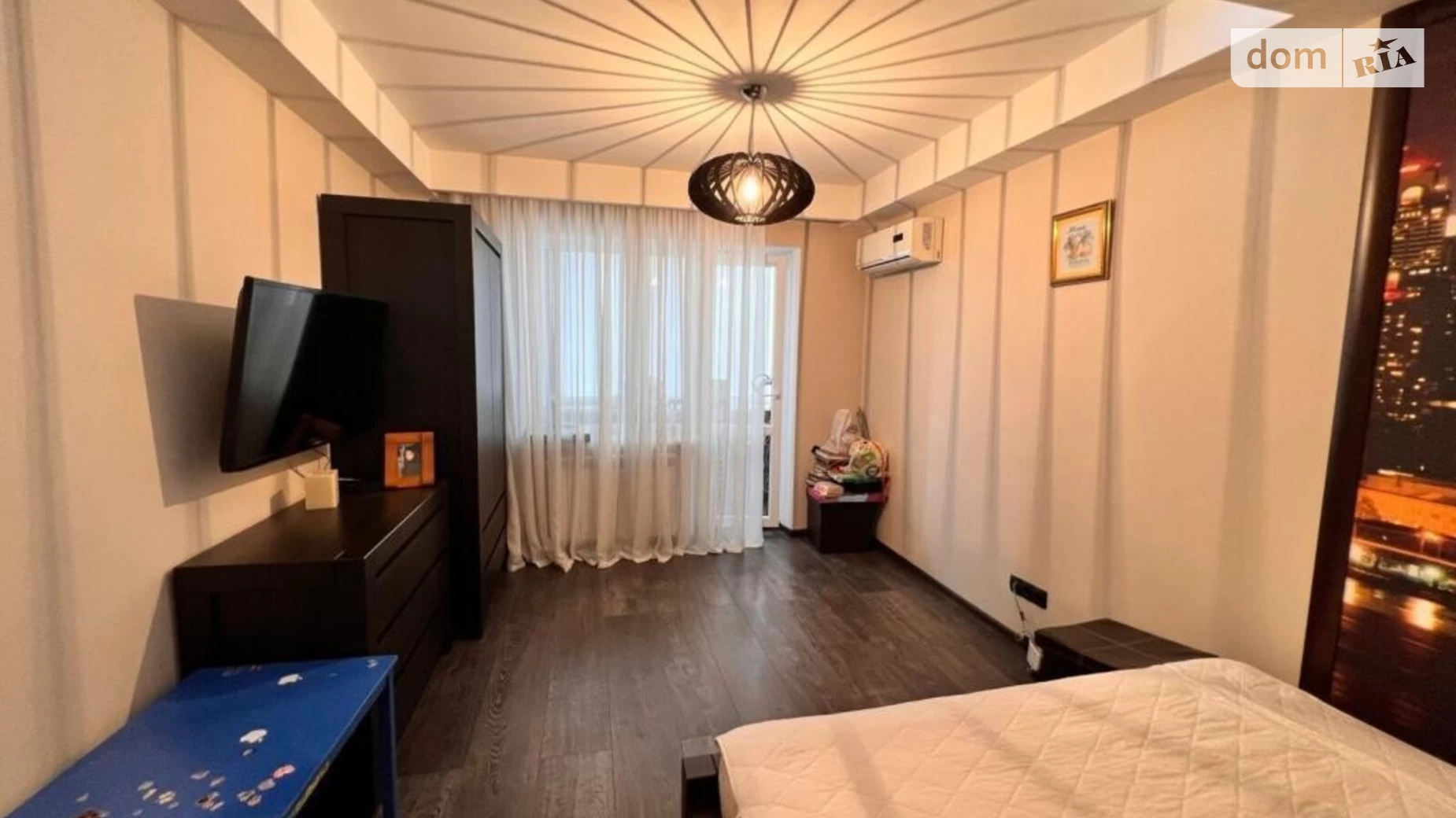 Продается 2-комнатная квартира 45 кв. м в Киеве, ул. Дегтяревская, 15 - фото 2