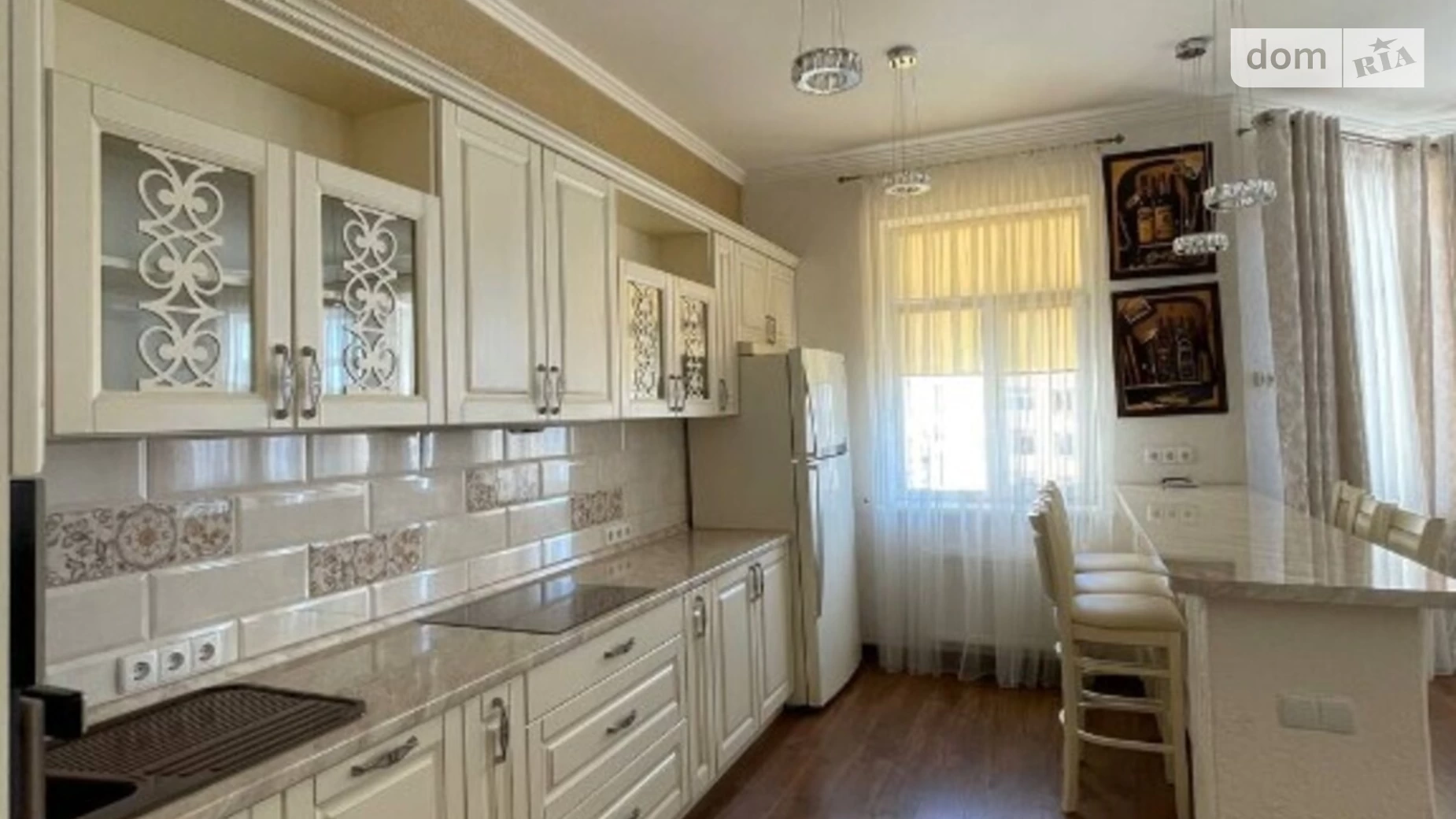 Продается 2-комнатная квартира 72 кв. м в Одессе, ул. Маршала Говорова, 8 - фото 3