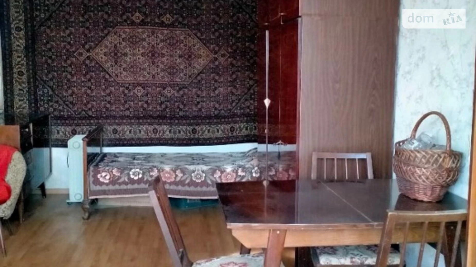 Продается 1-комнатная квартира 32 кв. м в Одессе, ул. Героев Крут