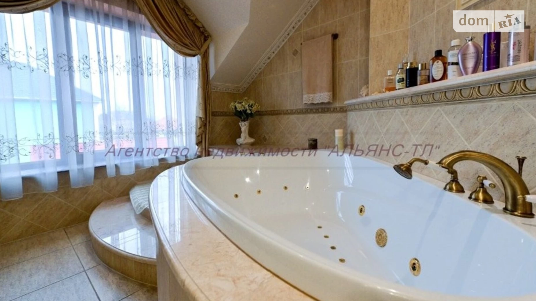 Продается дом на 2 этажа 405 кв. м с гаражом, цена: 385000 $ - фото 4