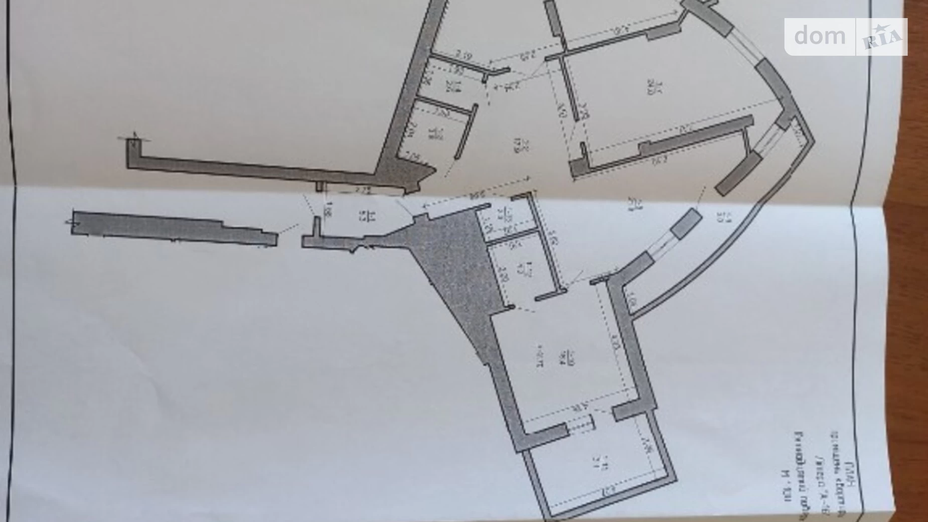 Продается 3-комнатная квартира 146 кв. м в Хмельницком, пер. Степана Бандеры