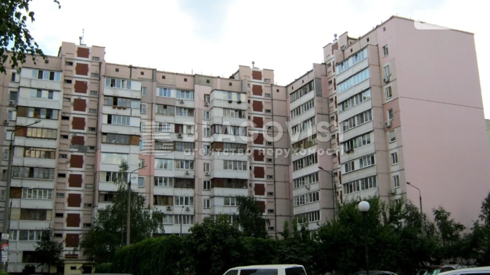 Продается 3-комнатная квартира 120 кв. м в Киеве, ул. Бориса Гмыри, 15