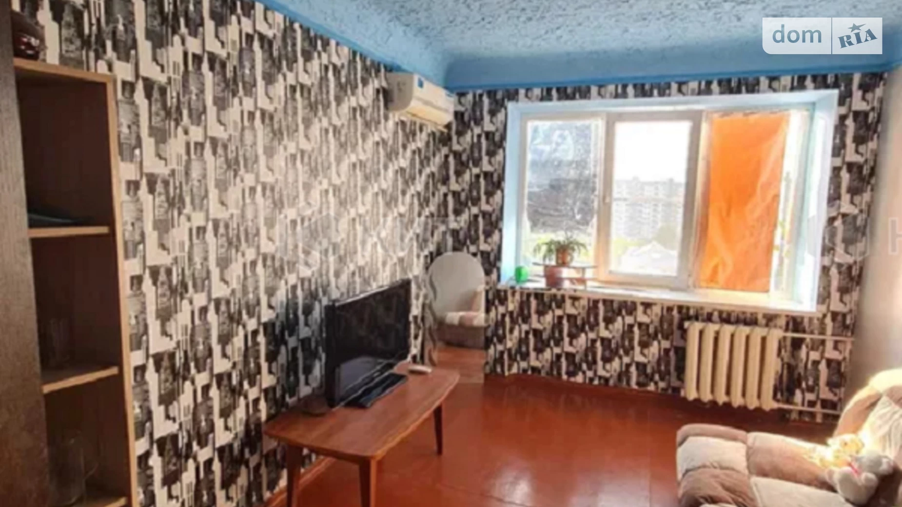 Продается 3-комнатная квартира 62 кв. м в Харькове, ул. Полтавский Шлях, 188