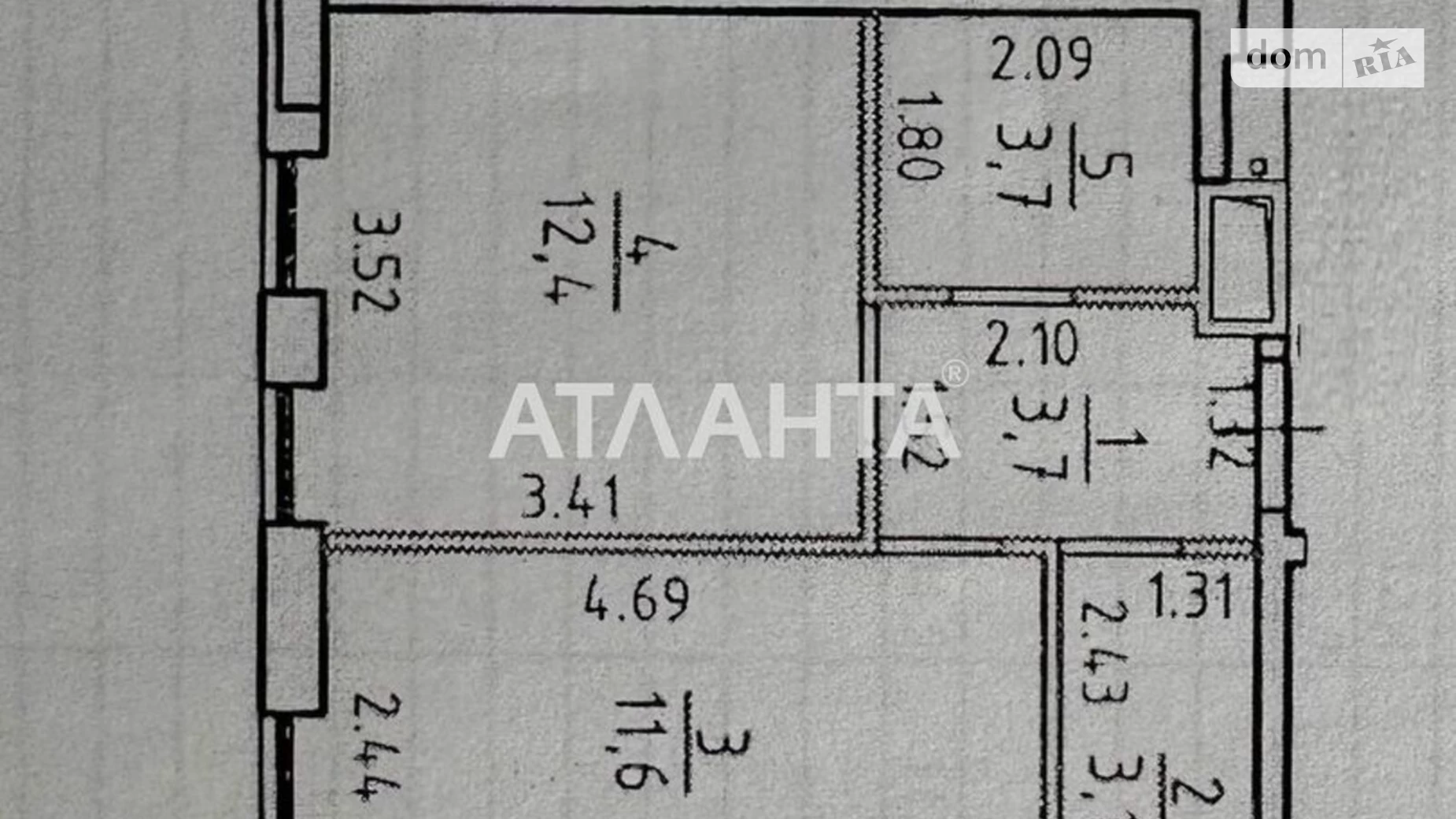 Продається 1-кімнатна квартира 34.5 кв. м у Одесі, пров. Середньофонтанський, 3А