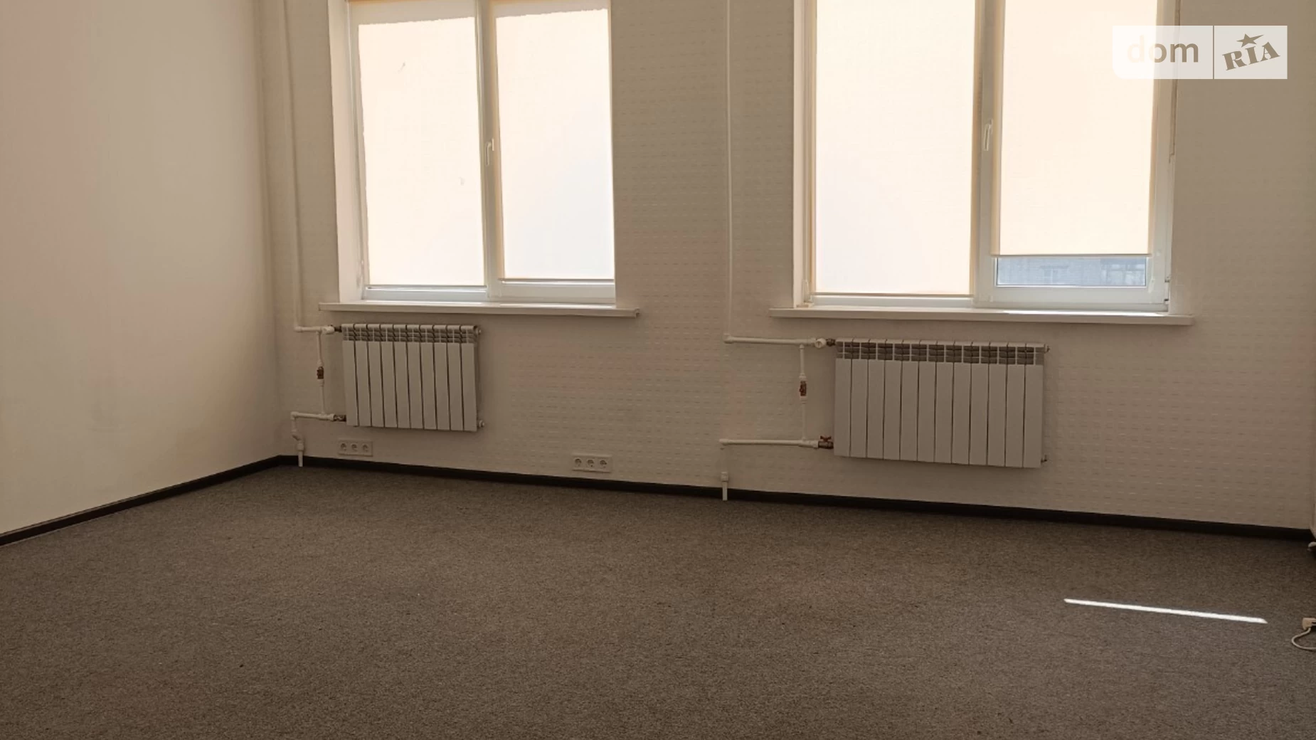 Сдается в аренду офис 270 кв. м в бизнес-центре, цена: 2200 $ - фото 4