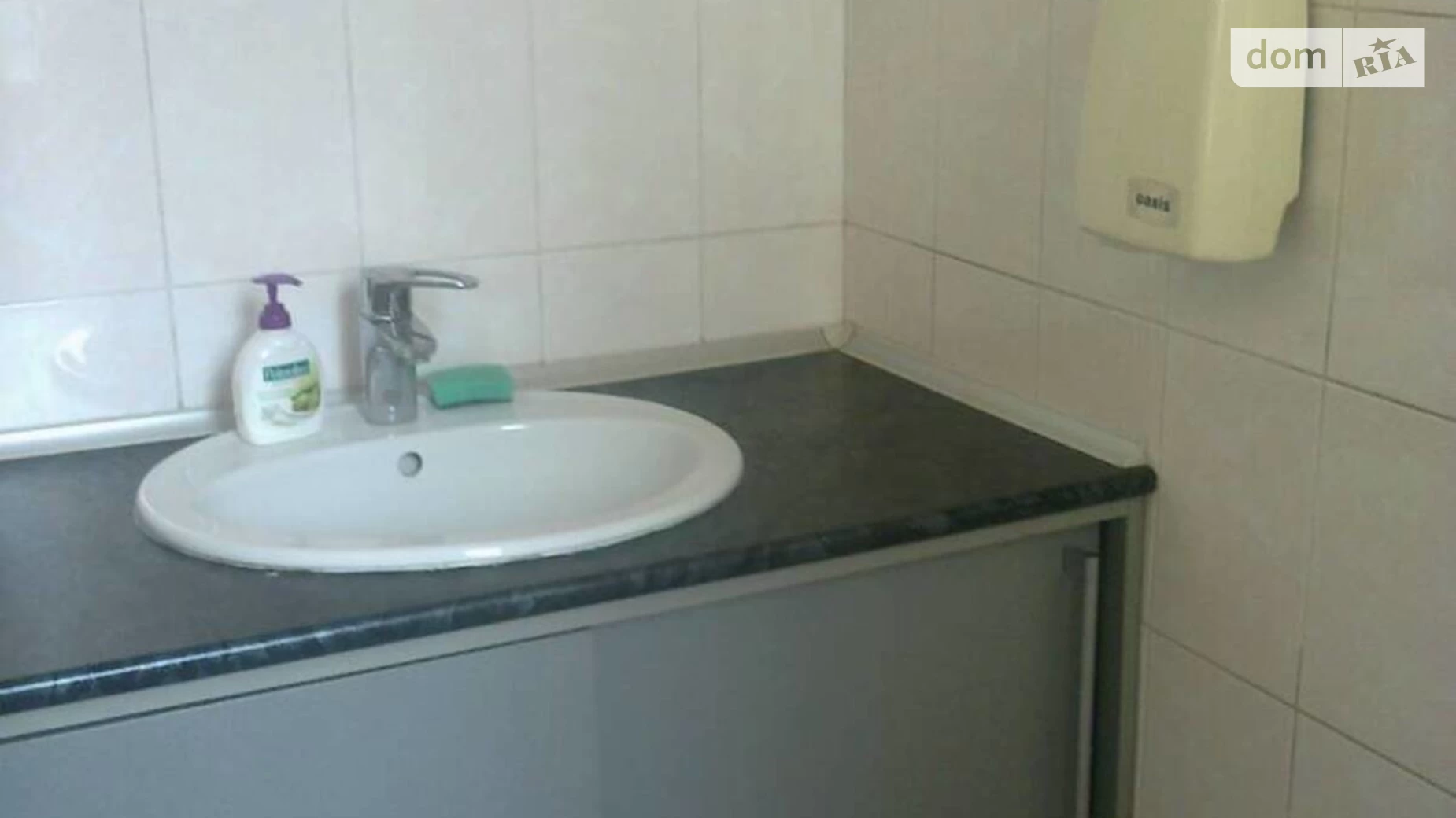 Сдается в аренду офис 230 кв. м в бизнес-центре, цена: 1900 $ - фото 5