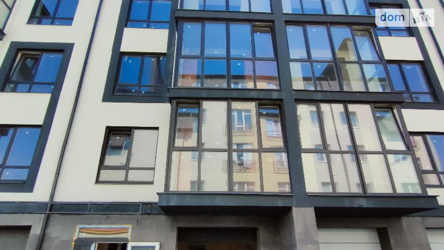 Продається 1-кімнатна квартира 44 кв. м у Гостомелі, вул. Богдана Хмельницького