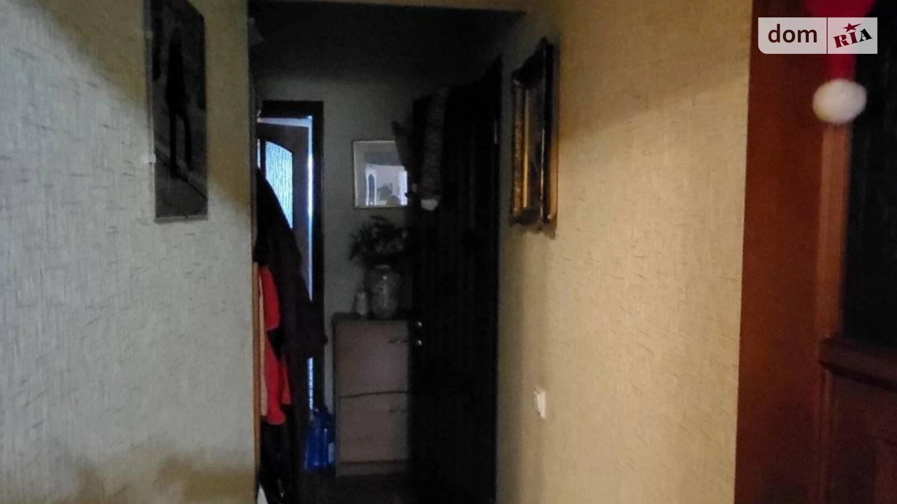 Продається 2-кімнатна квартира 68.5 кв. м у Чорноморську, вул. Захисників України(1 Травня) - фото 2