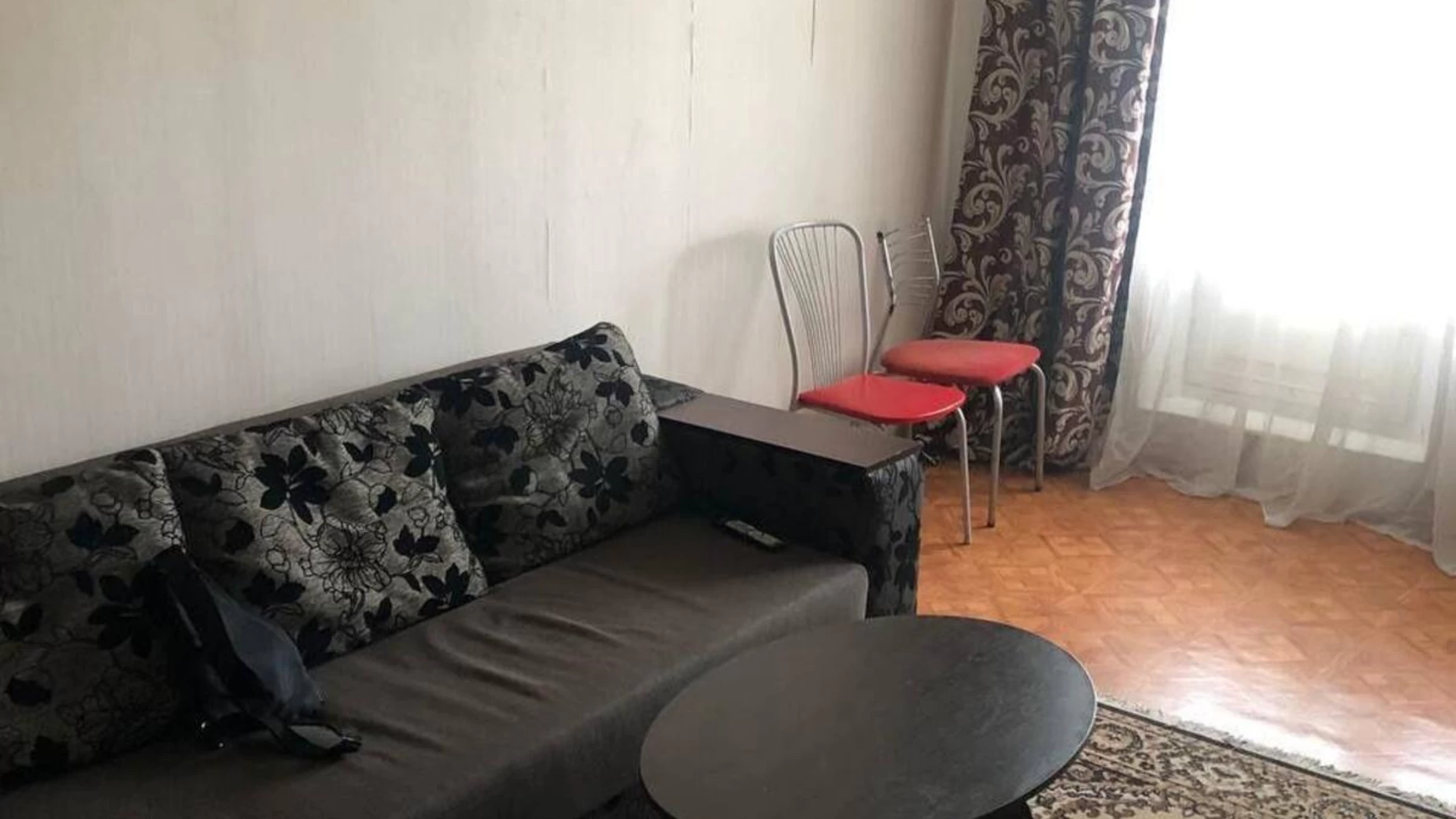 Продается 1-комнатная квартира 33 кв. м в Харькове, просп. Гагарина, 45А