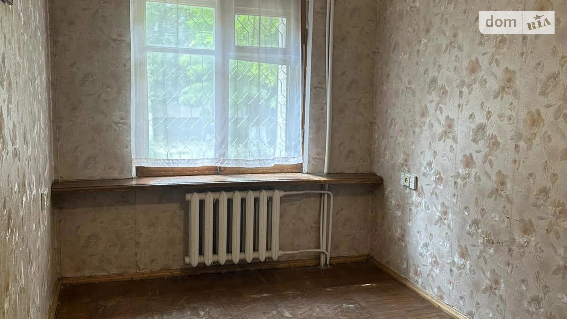 Продается 5-комнатная квартира 100 кв. м в Одессе, ул. Ильфа и Петрова