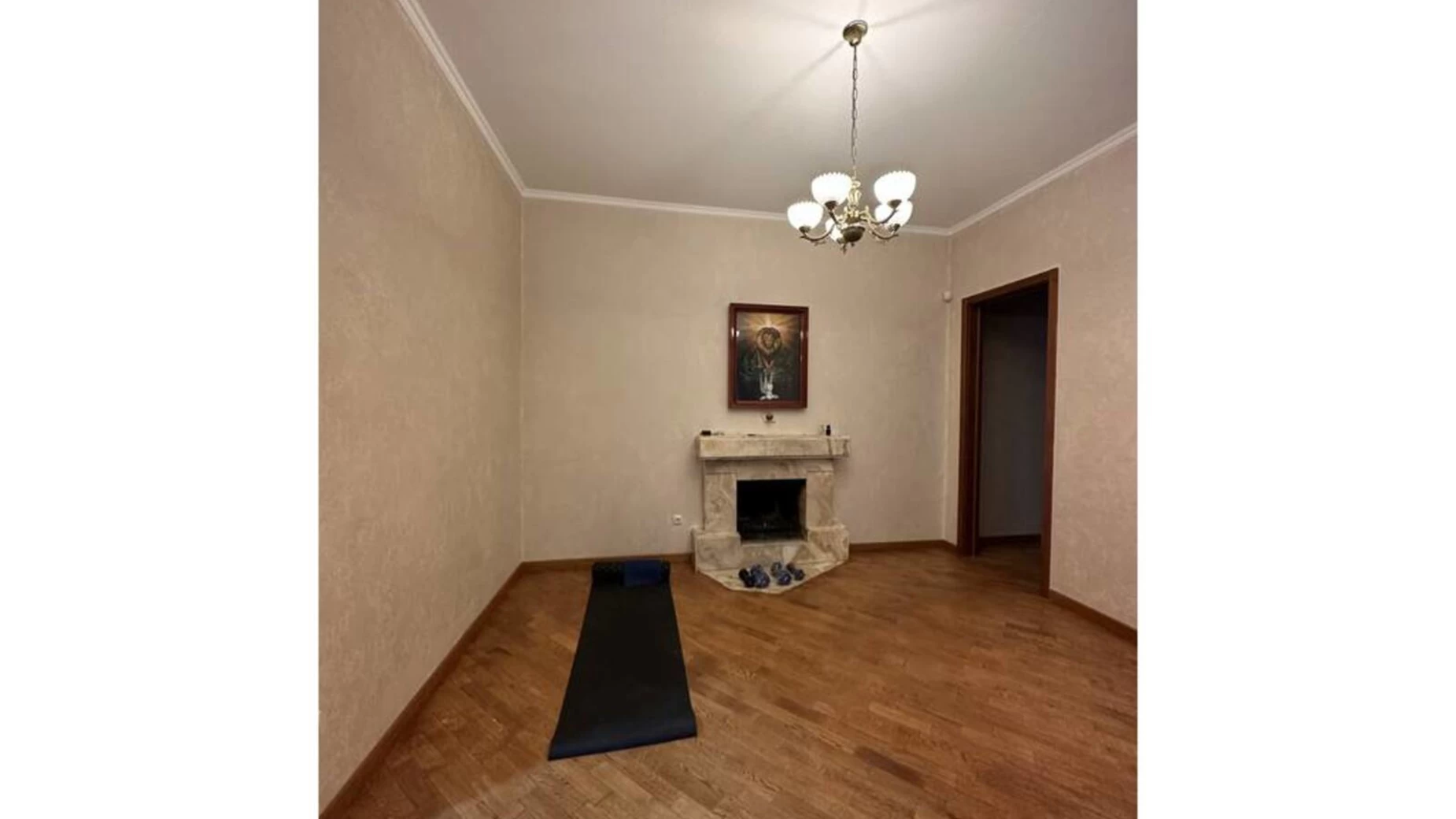 Продается 3-комнатная квартира 134 кв. м в Одессе, ул. Екатерининская