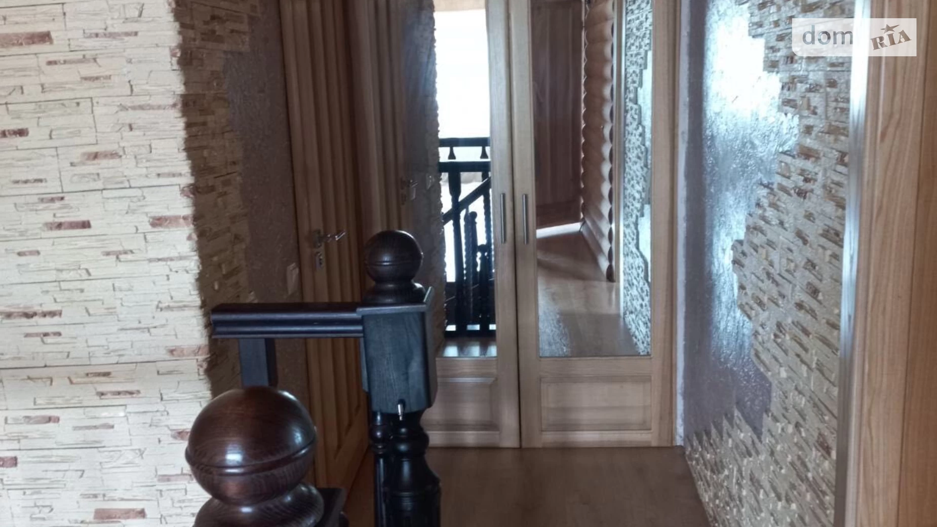Продается дом на 2 этажа 125 кв. м с бассейном, цена: 95000 $ - фото 4