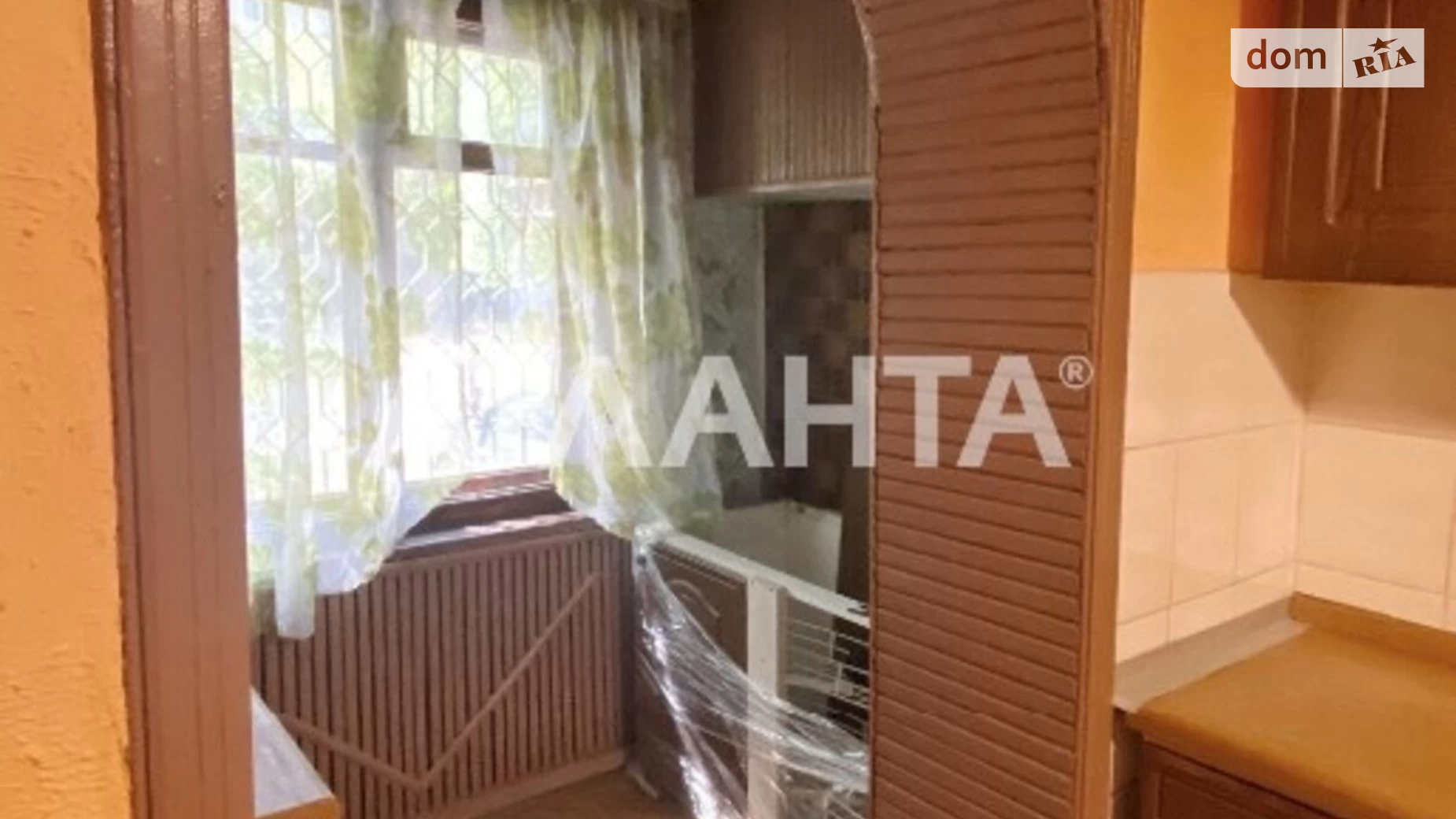 Продается 5-комнатная квартира 108 кв. м в Одессе, ул. Ильфа и Петрова