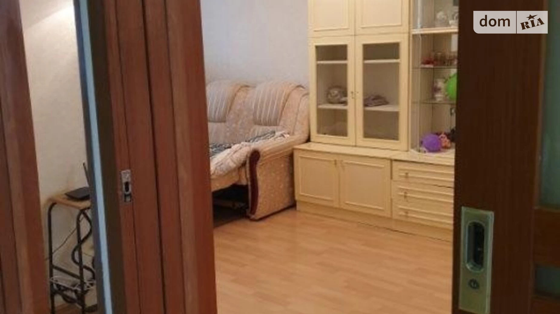 Продается 1-комнатная квартира 56 кв. м в Киеве, ул. Анны Ахматовой, 43