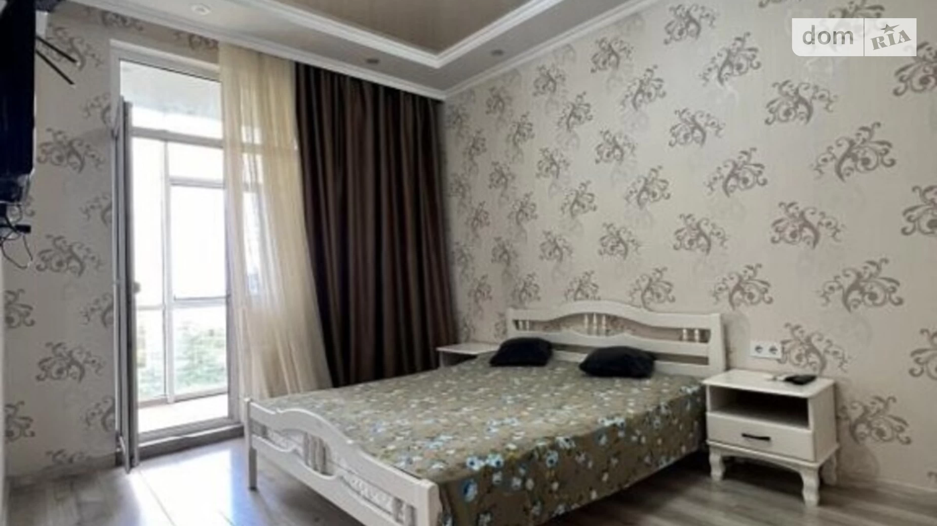 Продається 1-кімнатна квартира 43 кв. м у Одесі, вул. Архітекторська