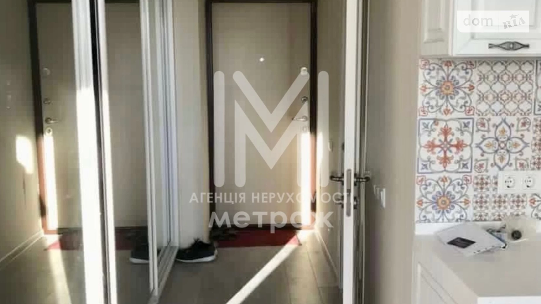 Продається 1-кімнатна квартира 47 кв. м у Харкові, вул. Малинівська, 17А