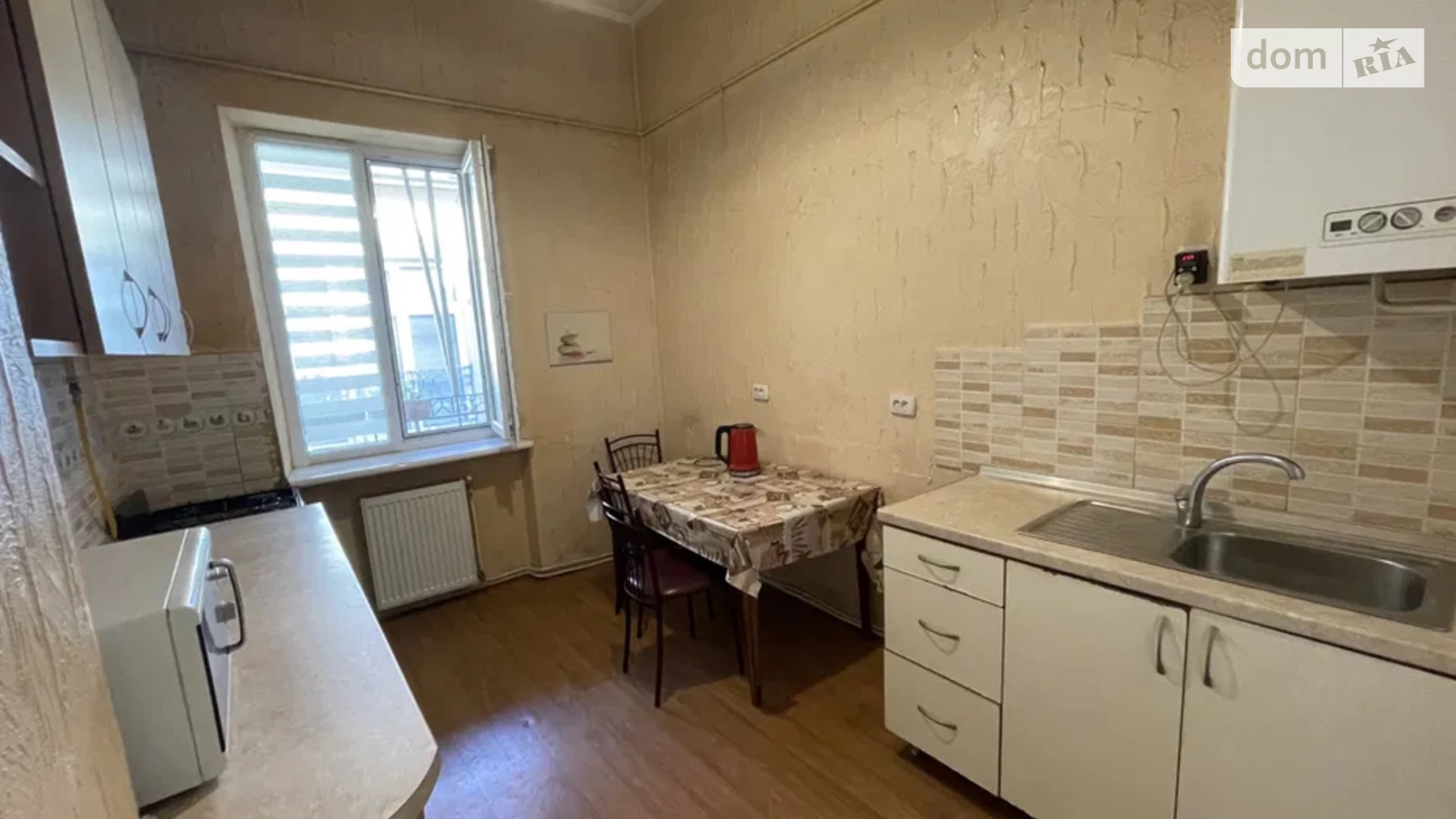 Продается 2-комнатная квартира 78 кв. м в Ужгороде, ул. Корзо, 1 - фото 4