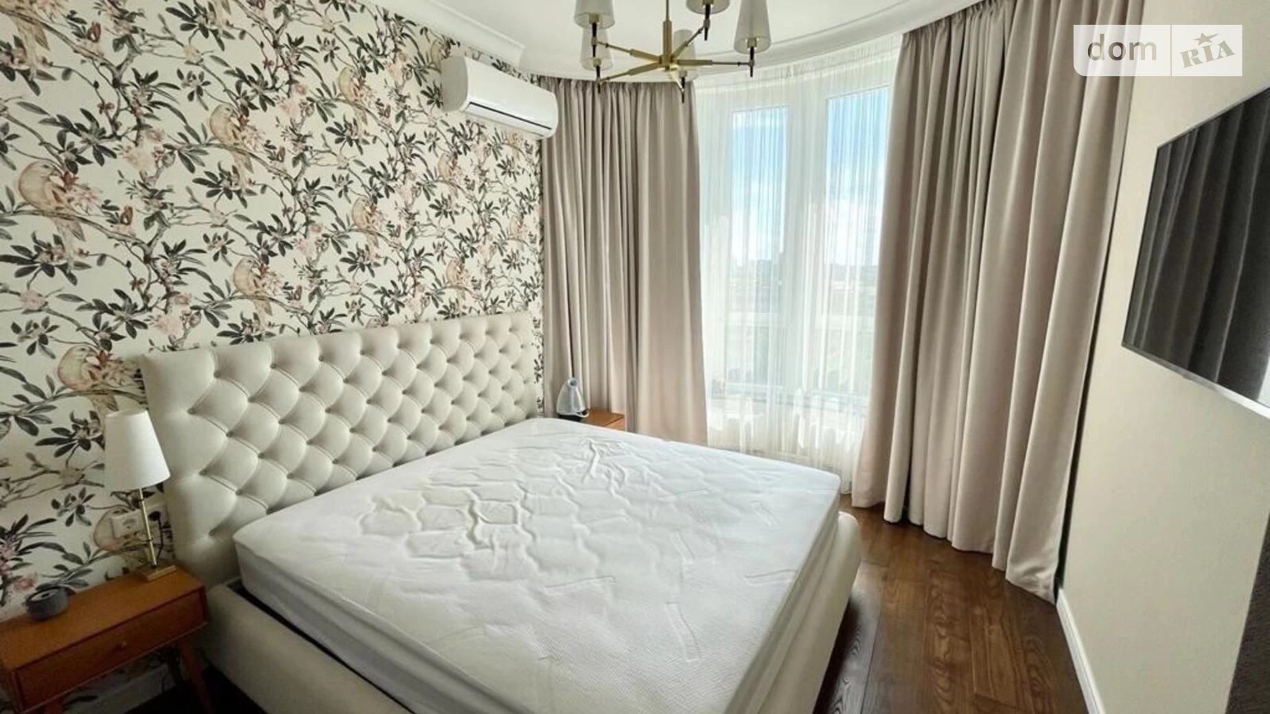 Продается 3-комнатная квартира 82 кв. м в Киеве, ул. Иоанна Павла II(Патриса Лумумбы), 11 - фото 3
