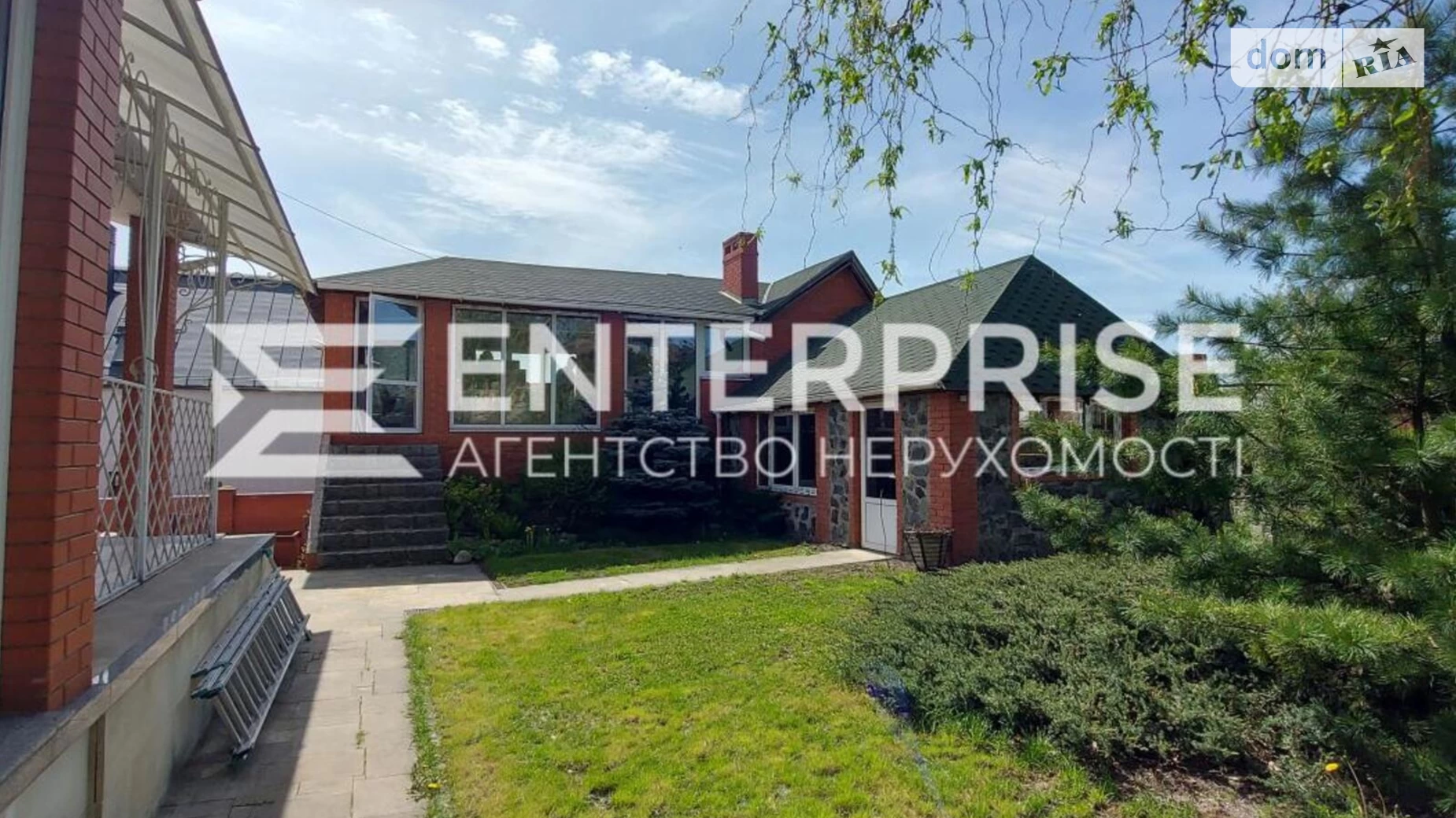 Продается дом на 2 этажа 205.7 кв. м с террасой, цена: 265000 € - фото 2