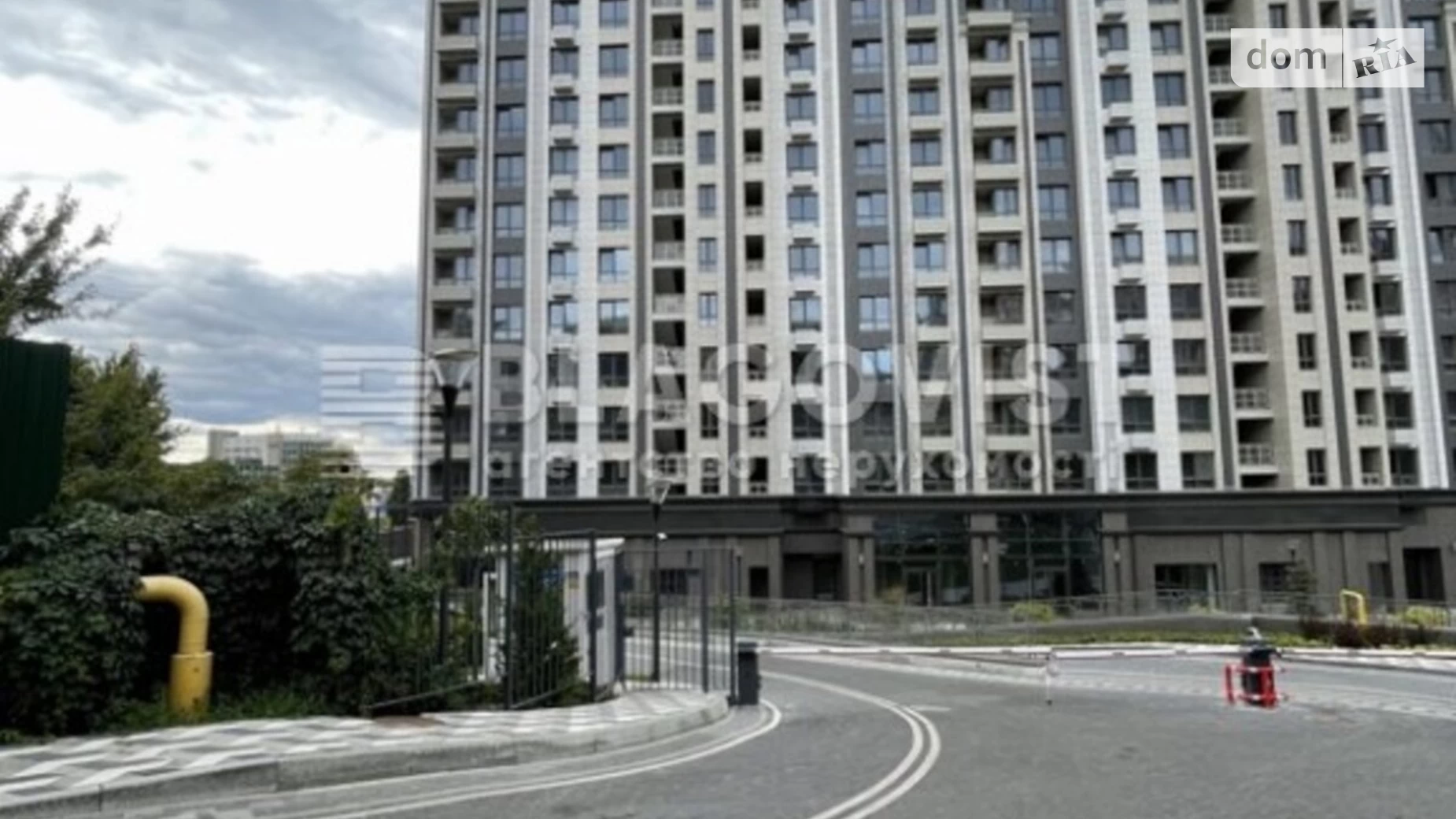 Продается 2-комнатная квартира 75 кв. м в Киеве, Крепостной(Тверской) туп., 7Б