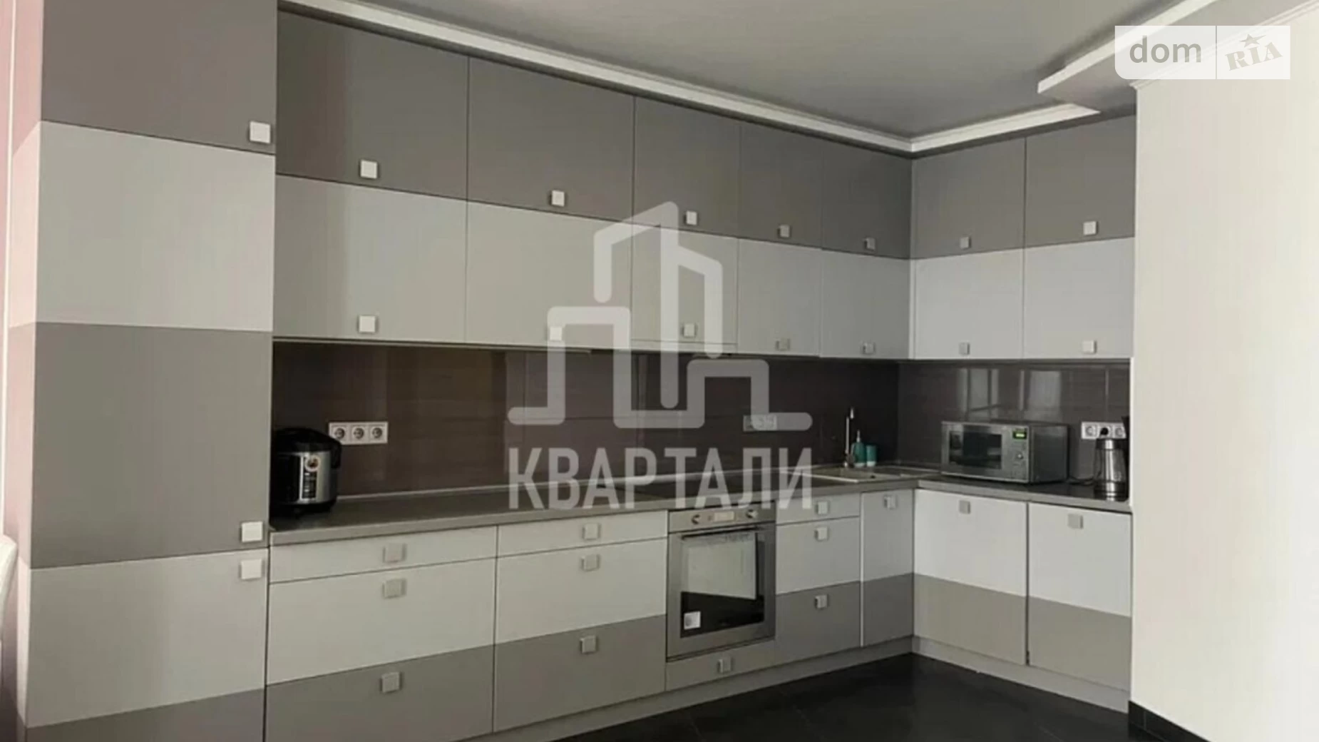 Продается 1-комнатная квартира 54 кв. м в Киеве, просп. Академика Глушкова, 9Б - фото 2